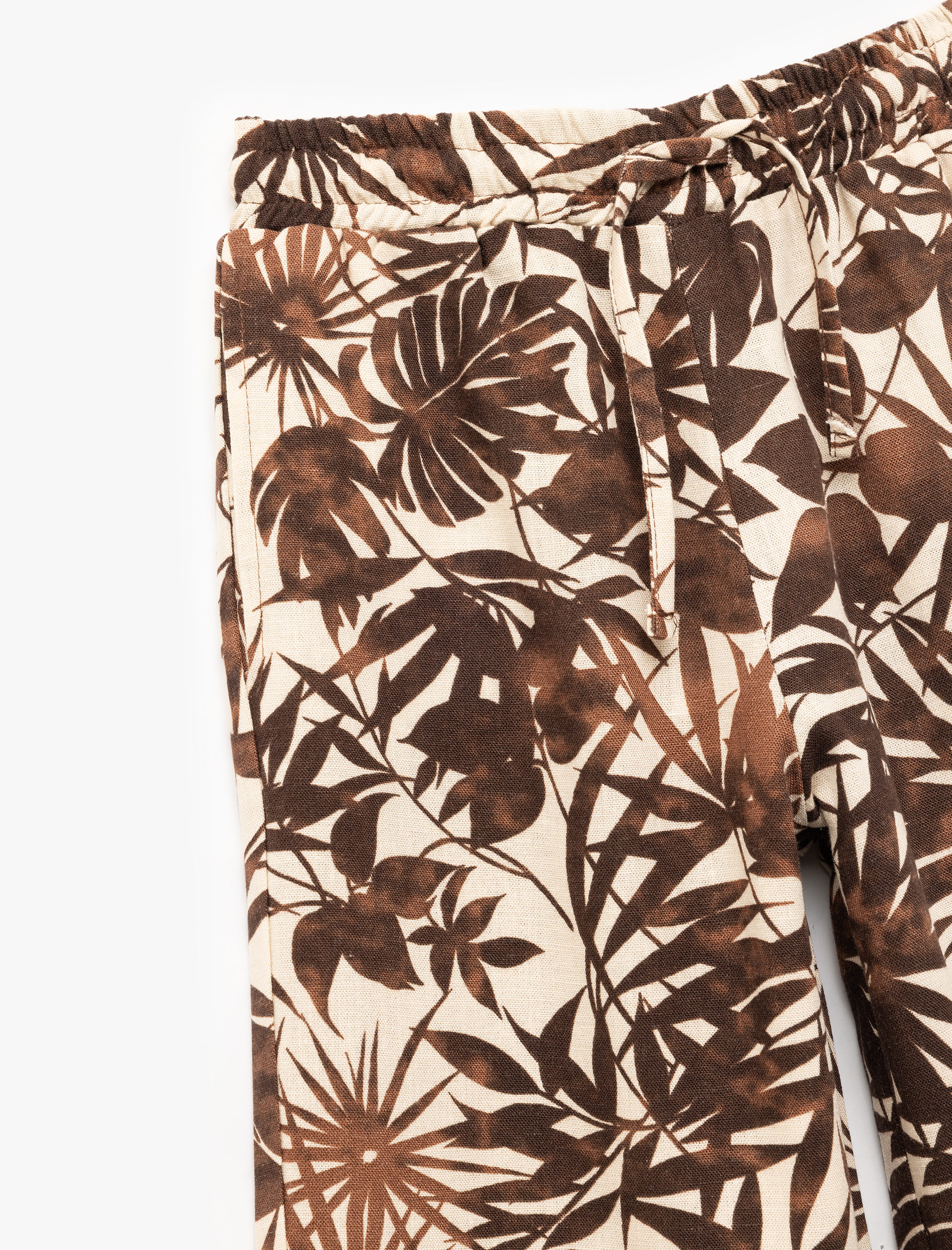  Kız Çocuk Viskon ve Keten Karışımlı Yaprak Desenli Geniş Paça Pantolon