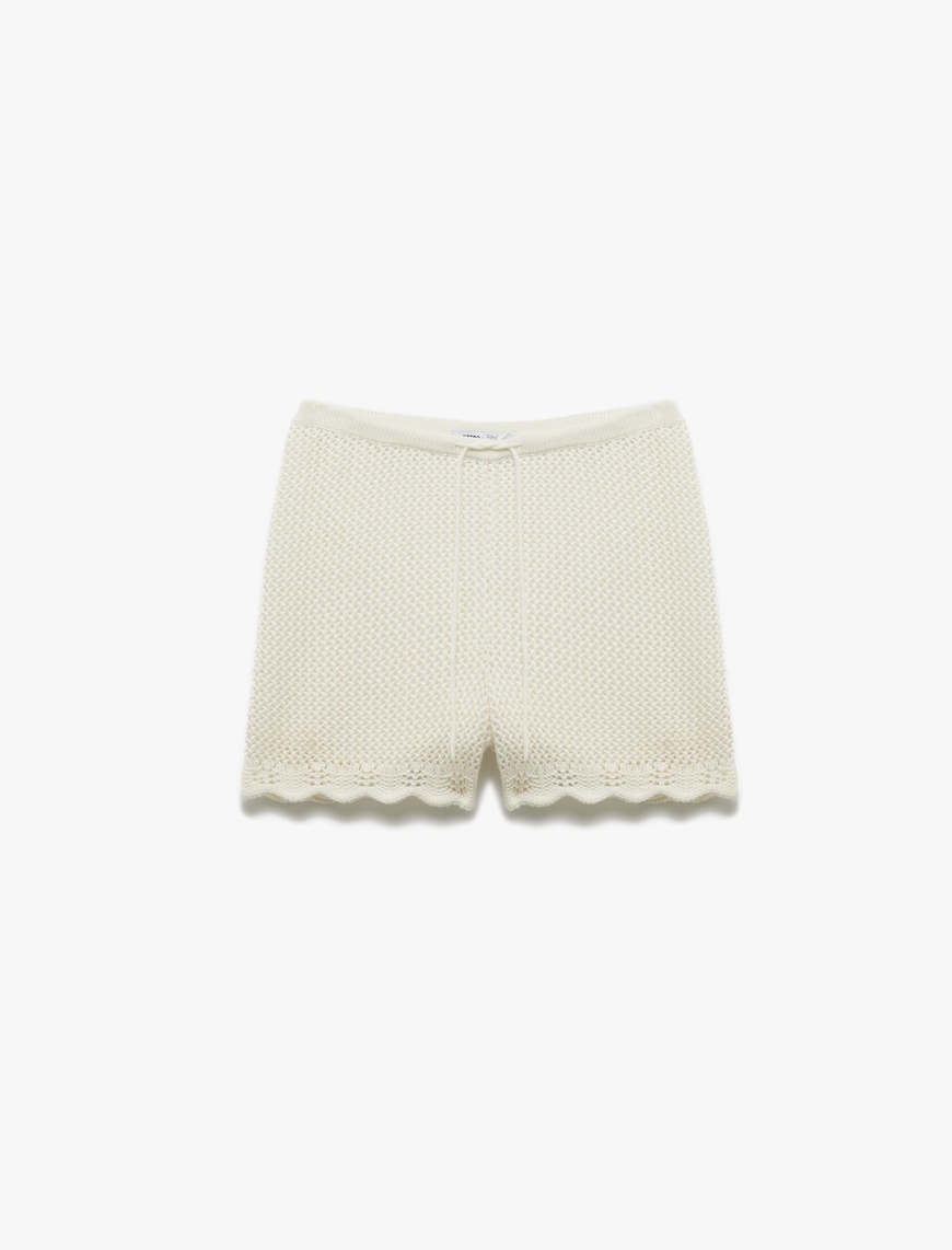   Koton X Sibil Çetinkaya - Regular Fit Astarlı Ajurlu Kroşe Mini Şort