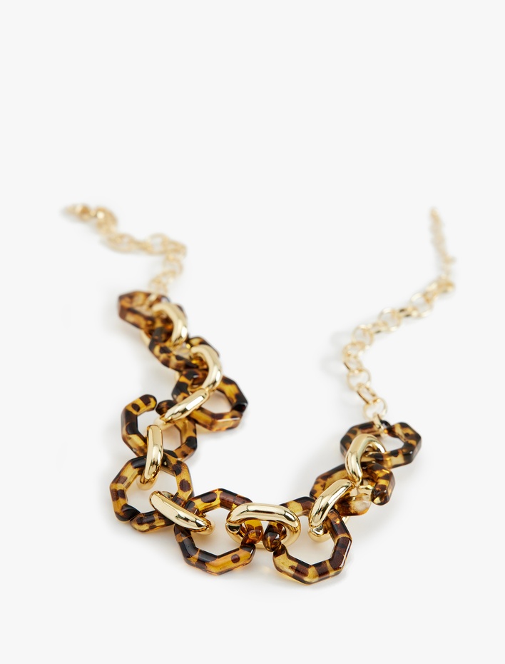 Kadın Leoparlı Geometrik Detaylı Zincir Kolye