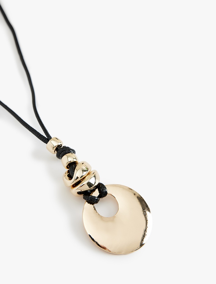 Kadın Charm Detaylı Bağlamalı Kolye