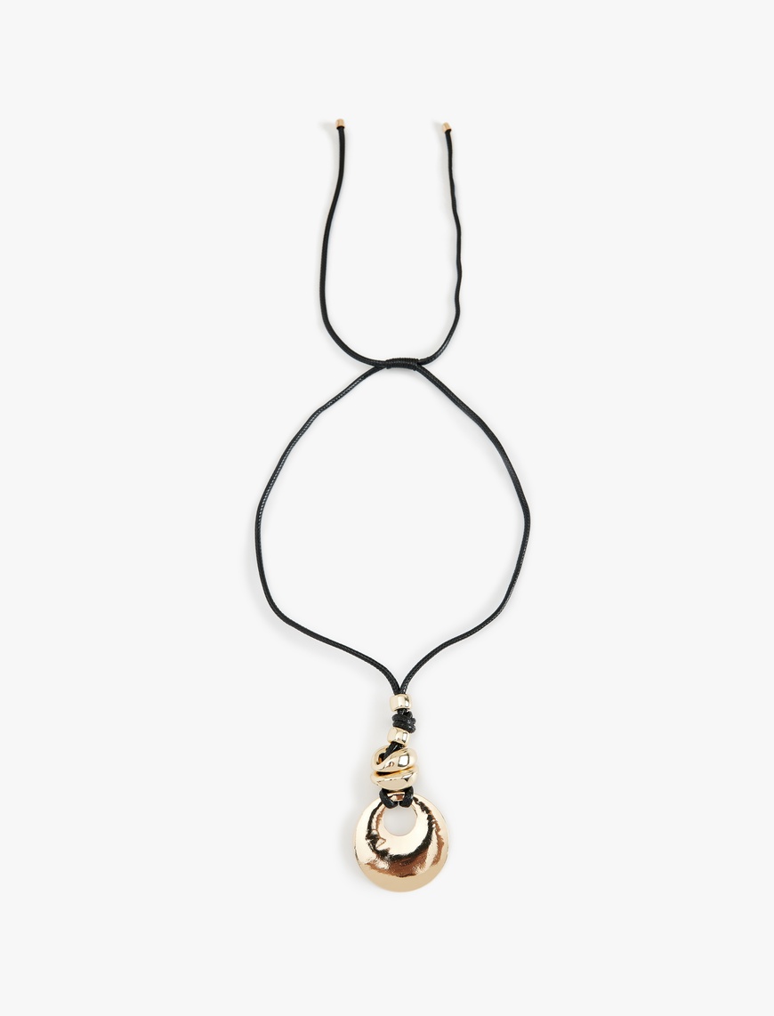  Kadın Charm Detaylı Bağlamalı Kolye