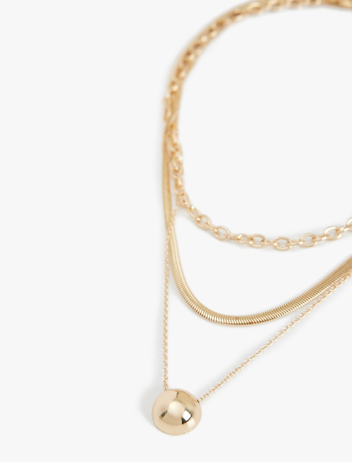 Kadın 3 Sıra Charm Detaylı Çelik Kolye