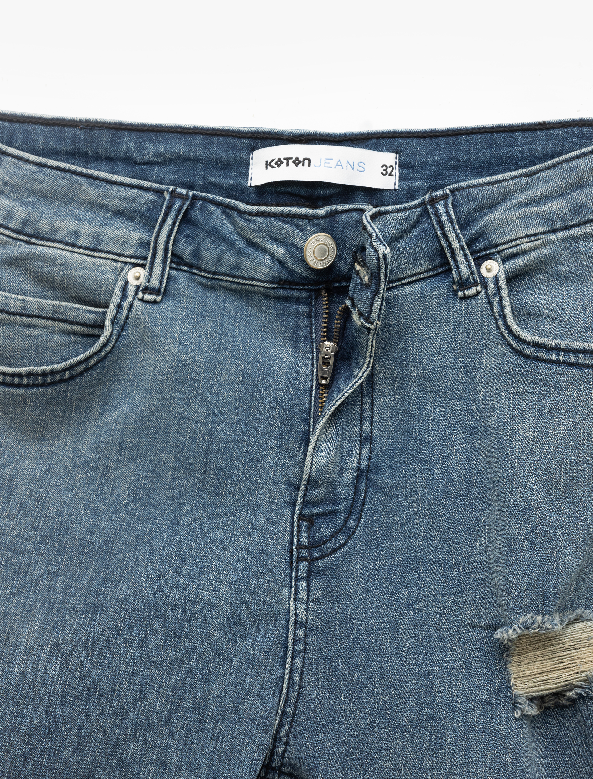   Slim Fit Kot Şort Yırtık Bermuda Cep Detaylı Katlı Paça Pamuklu