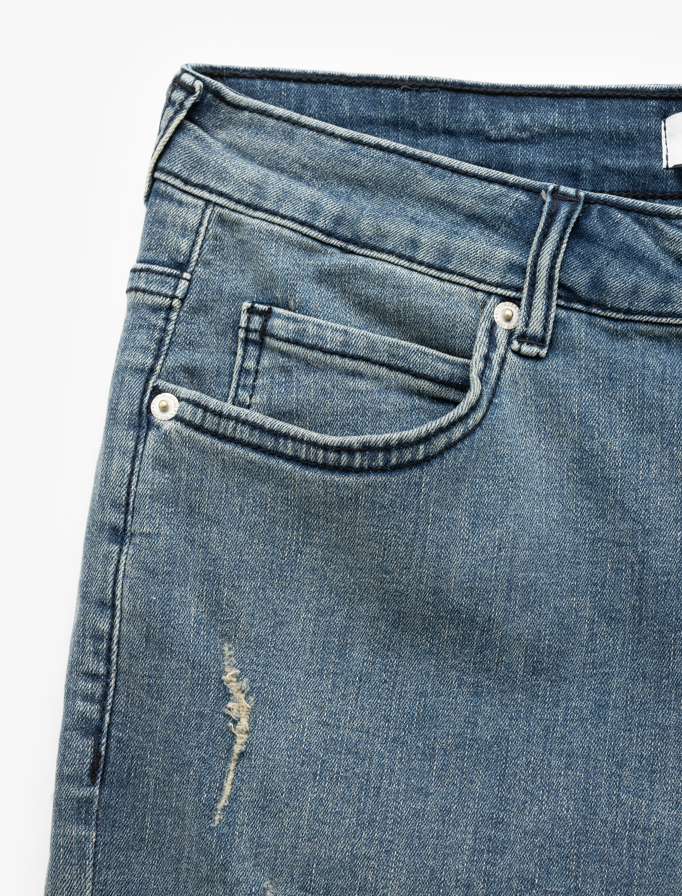   Slim Fit Kot Şort Yırtık Bermuda Cep Detaylı Katlı Paça Pamuklu