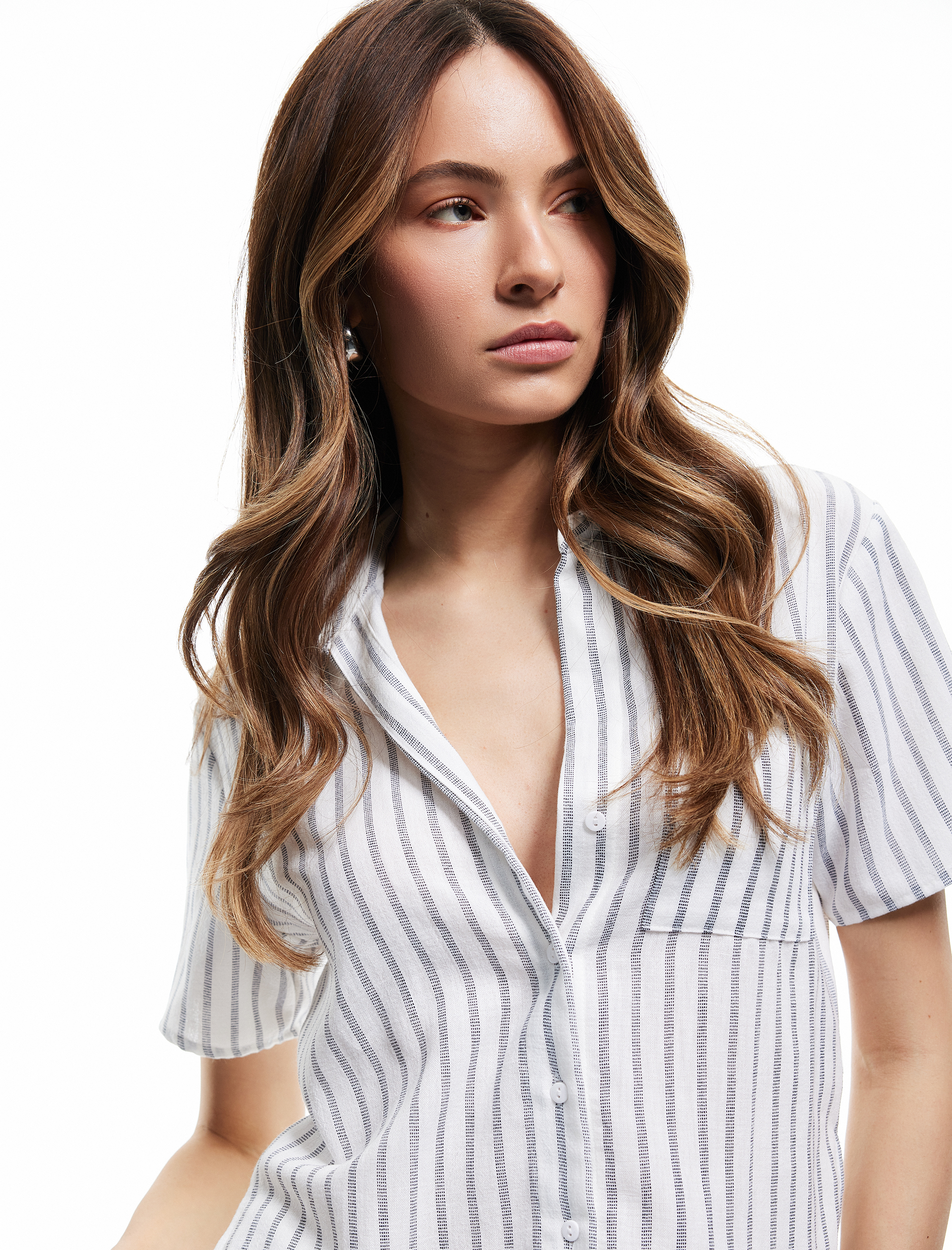   Tek Cep Detaylı Kısa Kollu Çizgili Gömlek