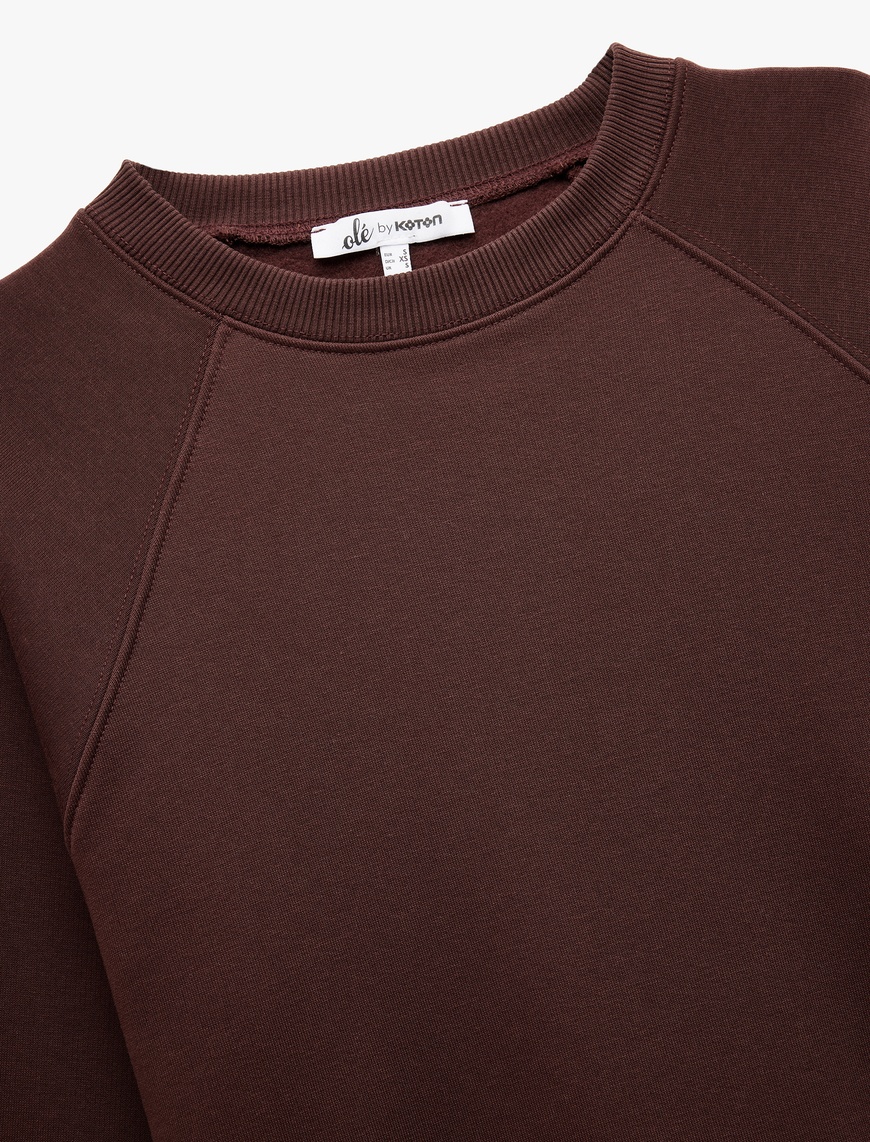   Üç İplik Şardonlu Dikiş Detaylı Bisiklet Yaka Oversize Sweatshirt
