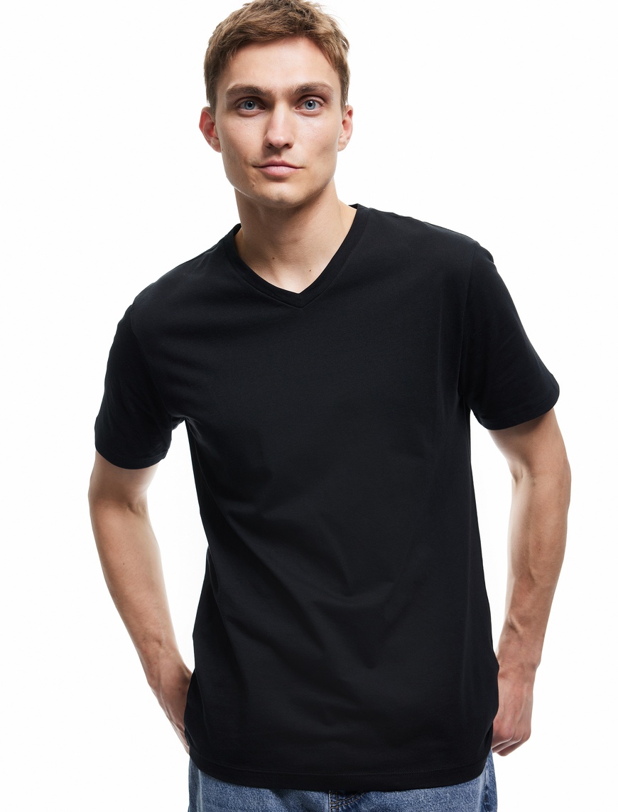   Kısa Kollu V Yaka Pamuklu Basic Erkek Slim Fit Tişört