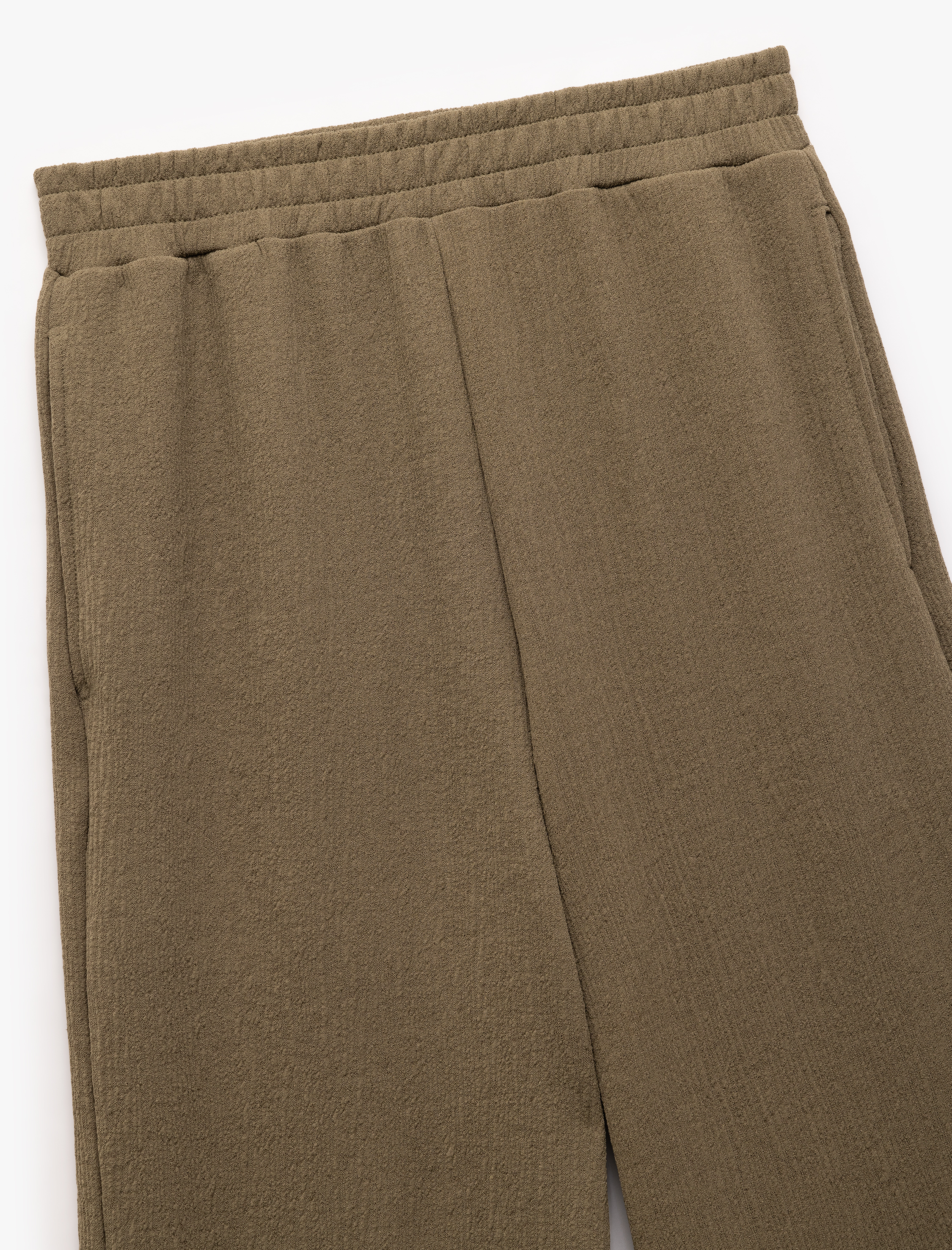   Krep Kumaş Dokulu Beli Lastikli Cepli Bol Paça Pantolon