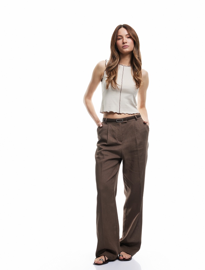  Pamuklu Kontrast Detaylı Kolsuz Bisiklet Yaka Atlet