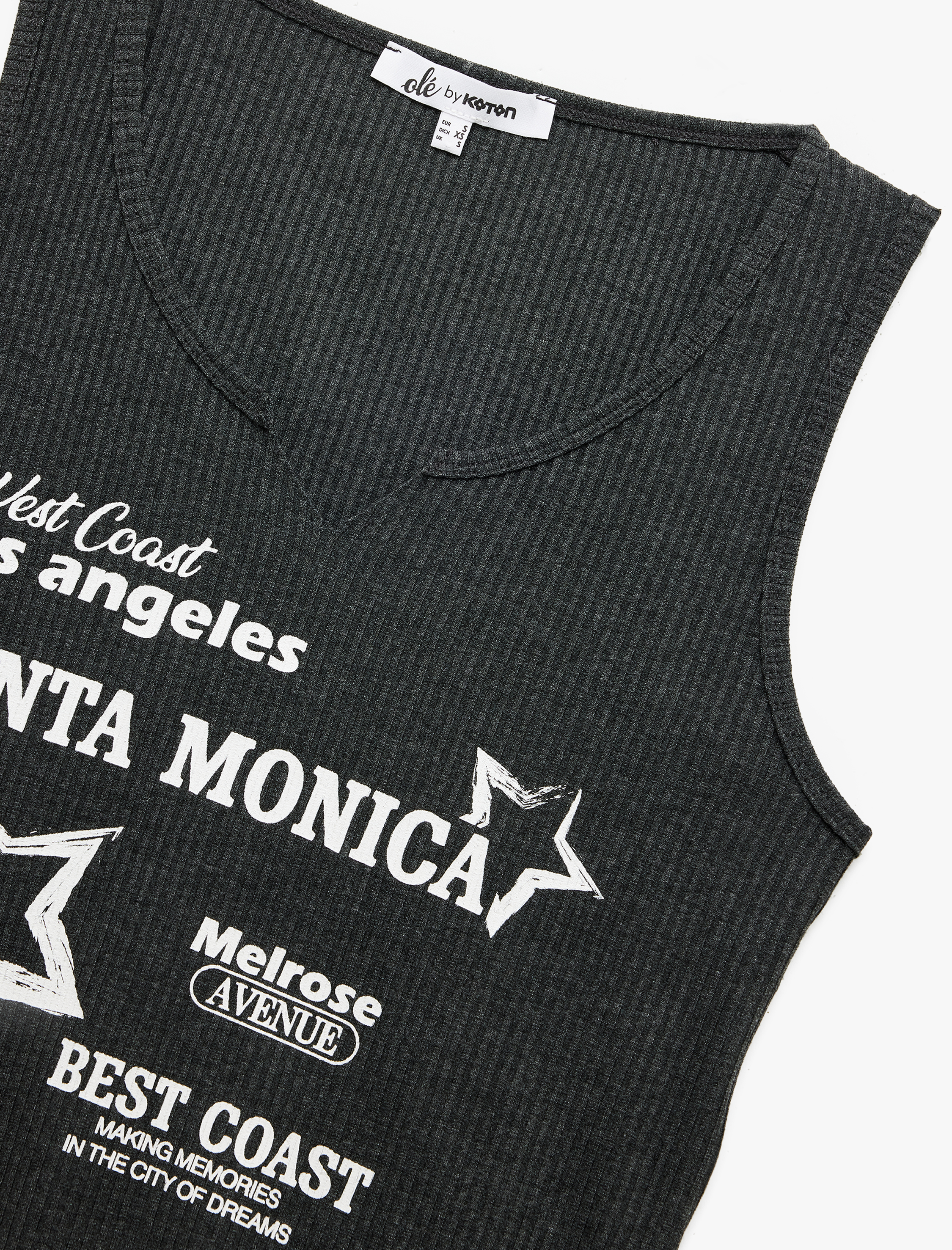   Baskılı Kolsuz Yuvarlak Yaka Kaşkorse Crop Atlet