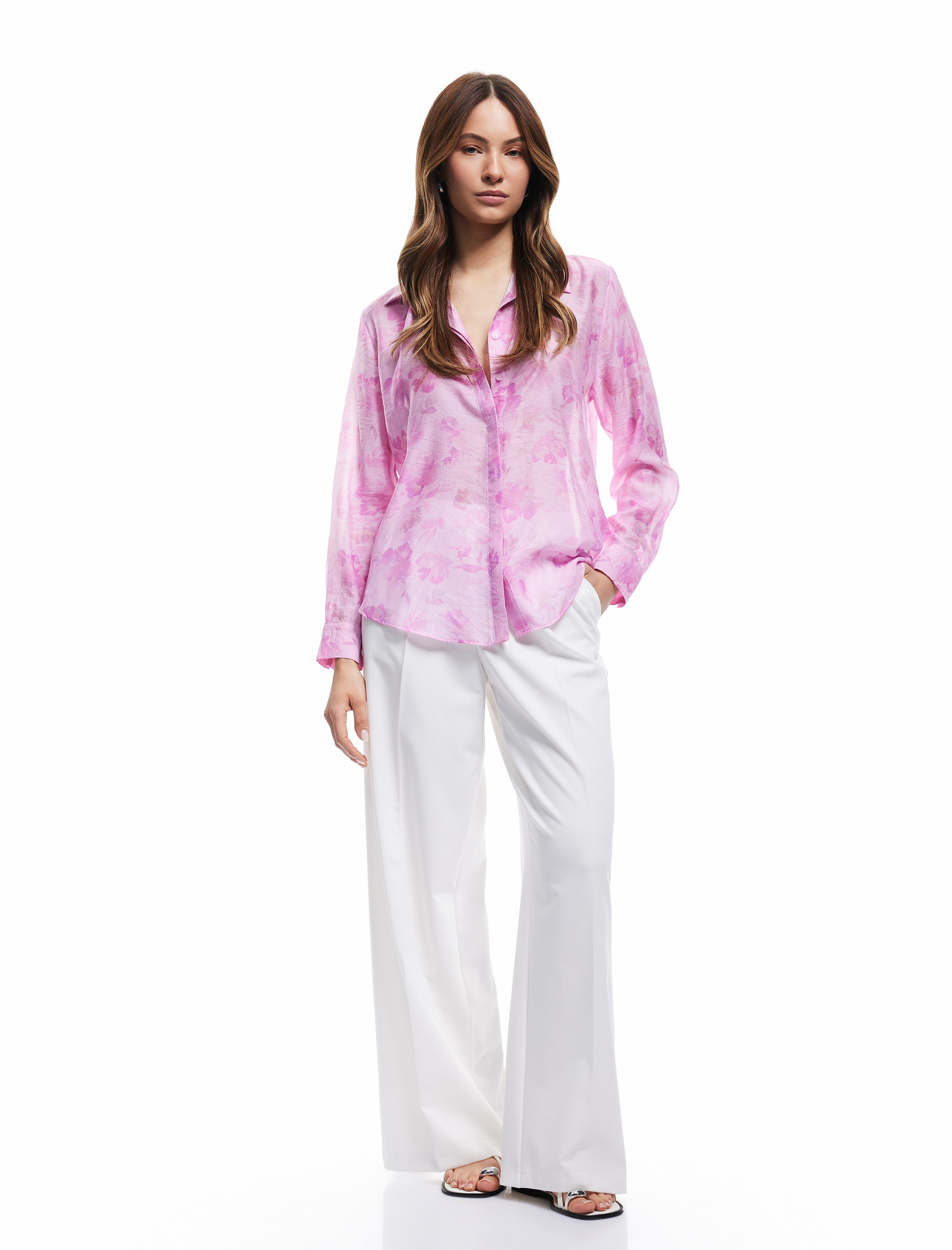   Uzun Kollu Klasik Yaka Çiçekli Şifon Gömlek