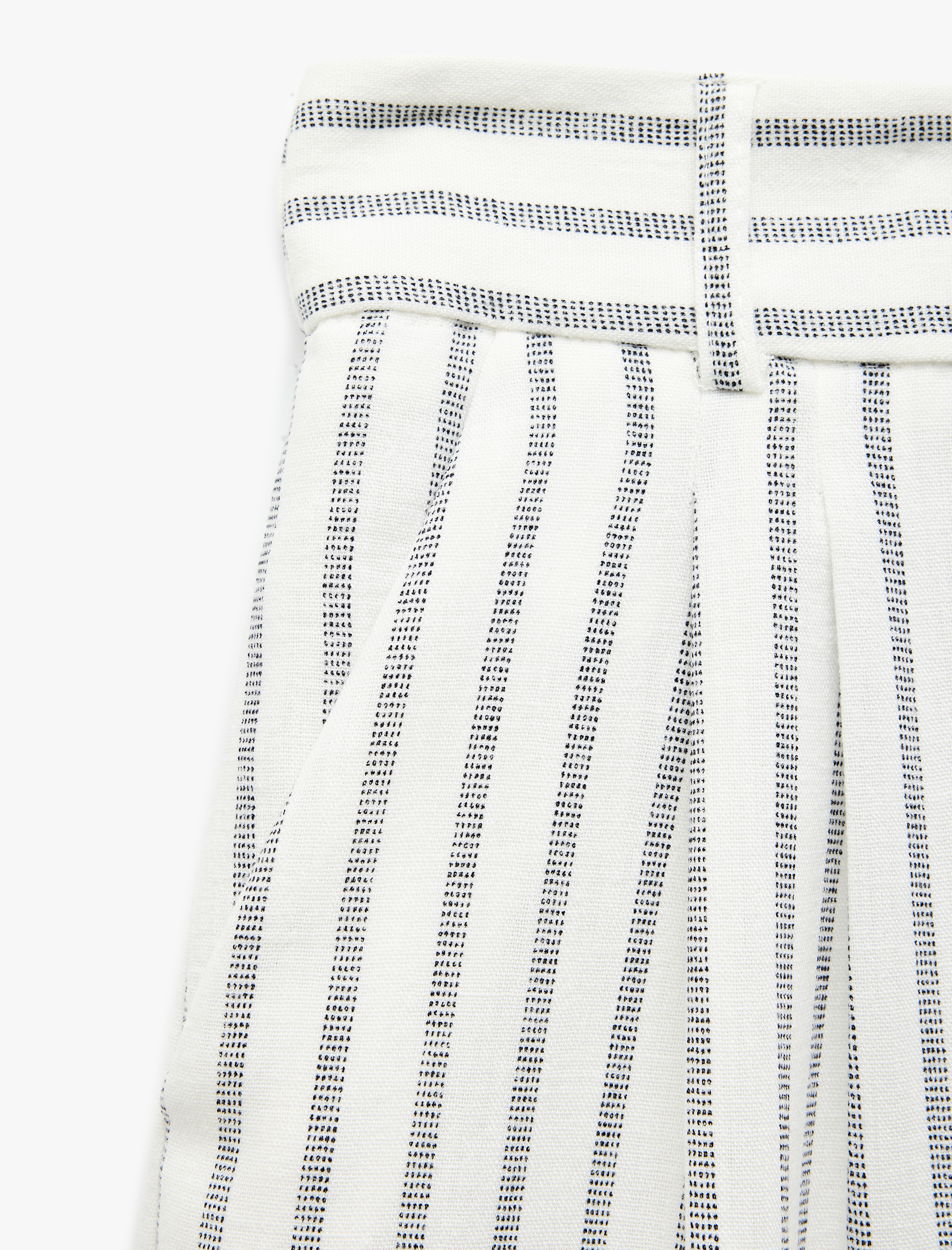   Keten Görünümlü Pileli Cepli Bol Paça Pantolon