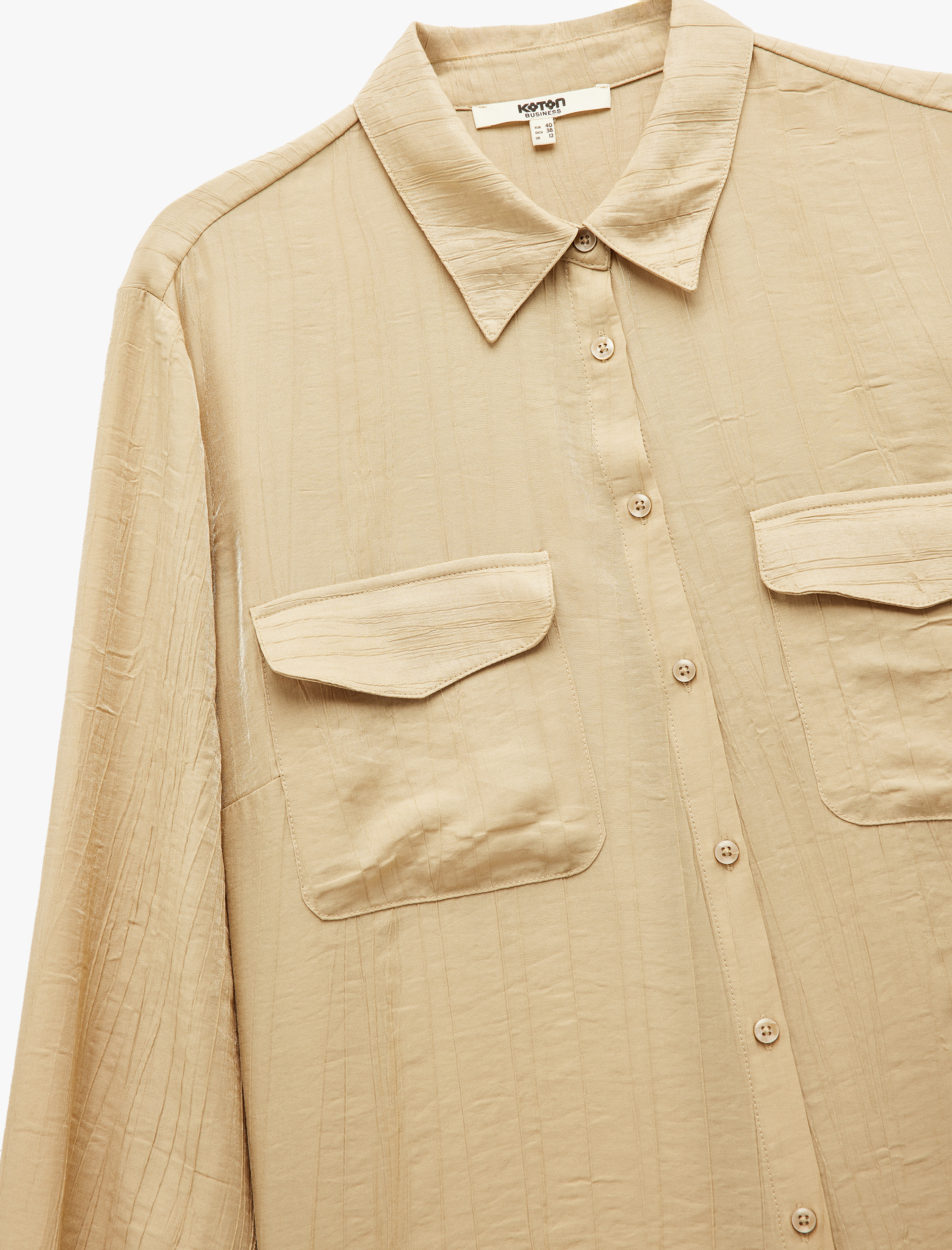   Viskon Kumaş Kapaklı Cep Detaylı Uzun Kollu Gömlek