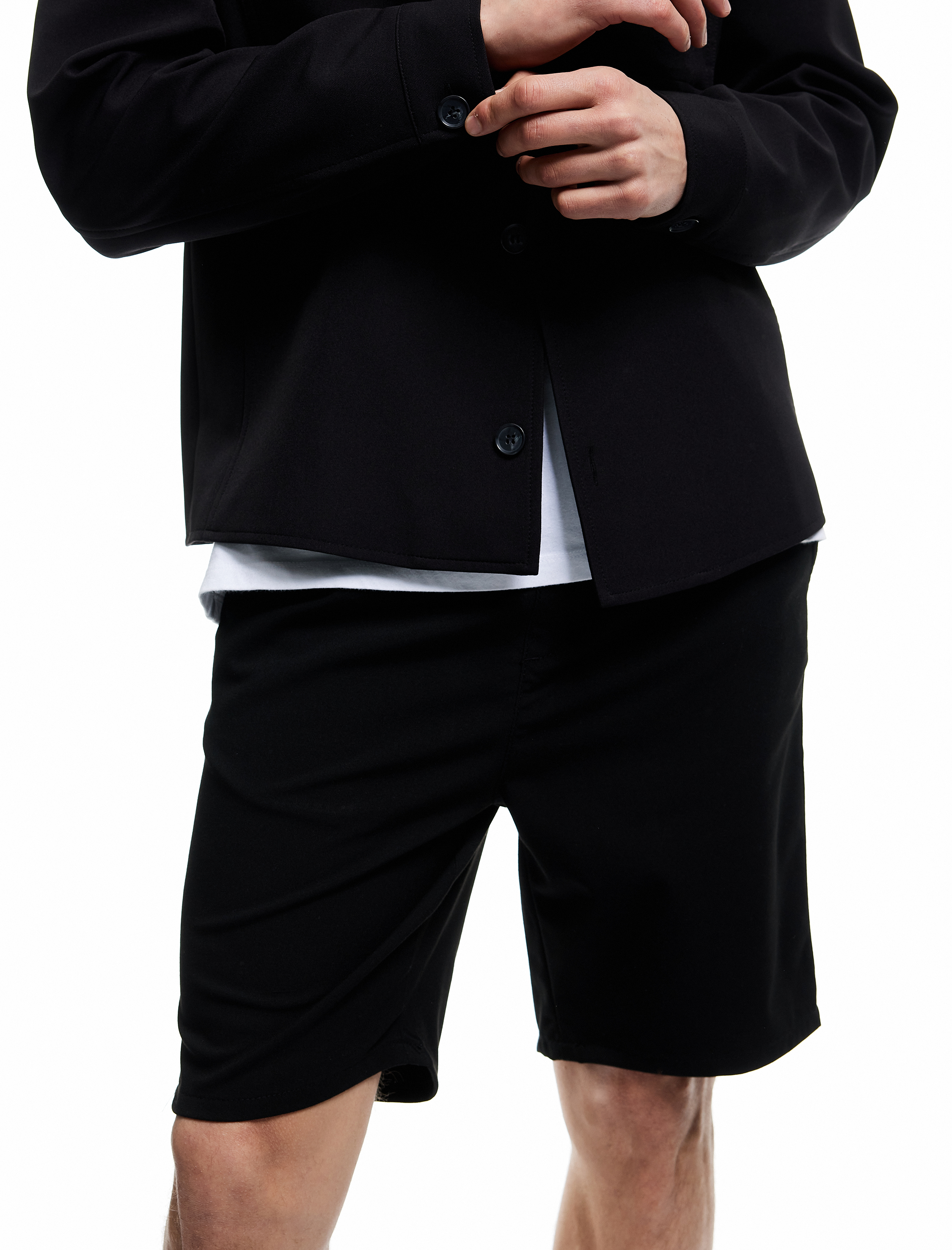   Viskon Karışımlı Cep Detaylı Bermuda Slim Fit Beli Bağcıklı Şort