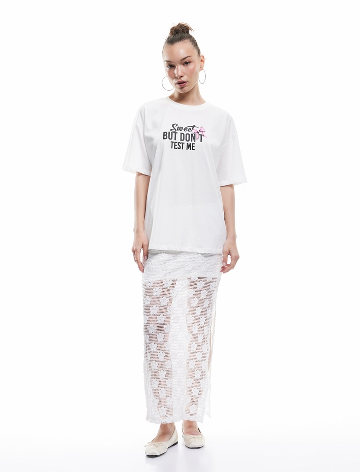  Pamuklu Kısa Kollu Bisiklet Yaka Fiyonk Detaylı Baskılı Oversize Tişört