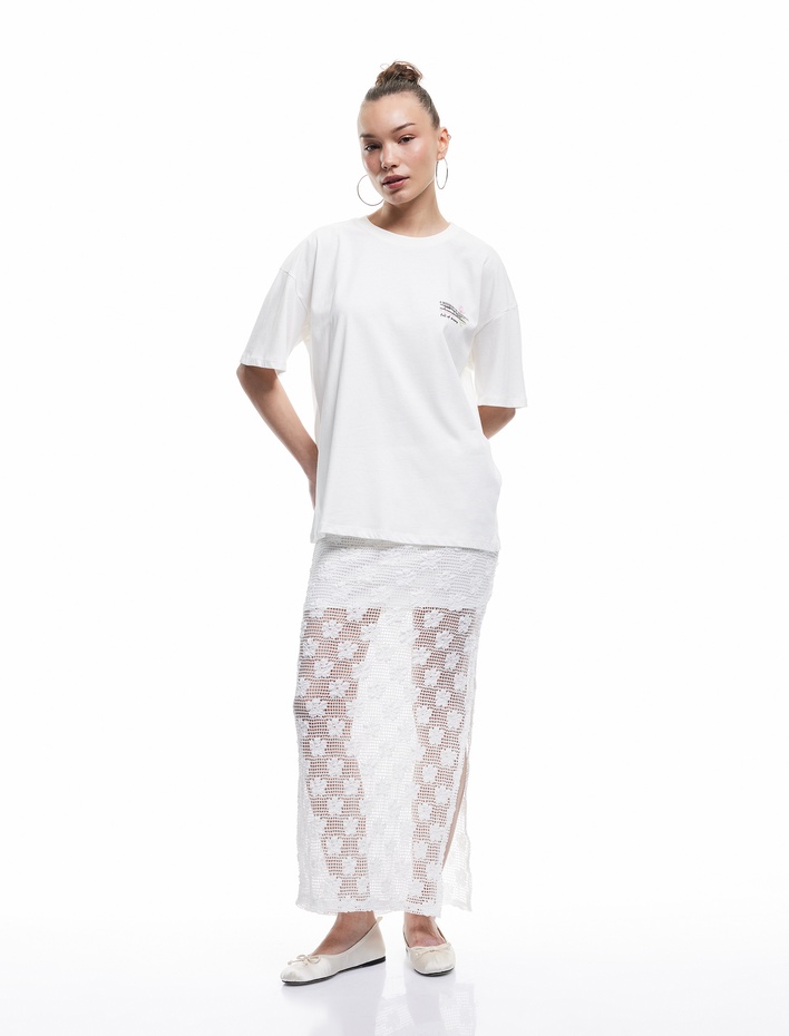  Rahat Kalıp Pamuklu Kısa Kollu Bisiklet Yaka Arkası Baskılı Tişört