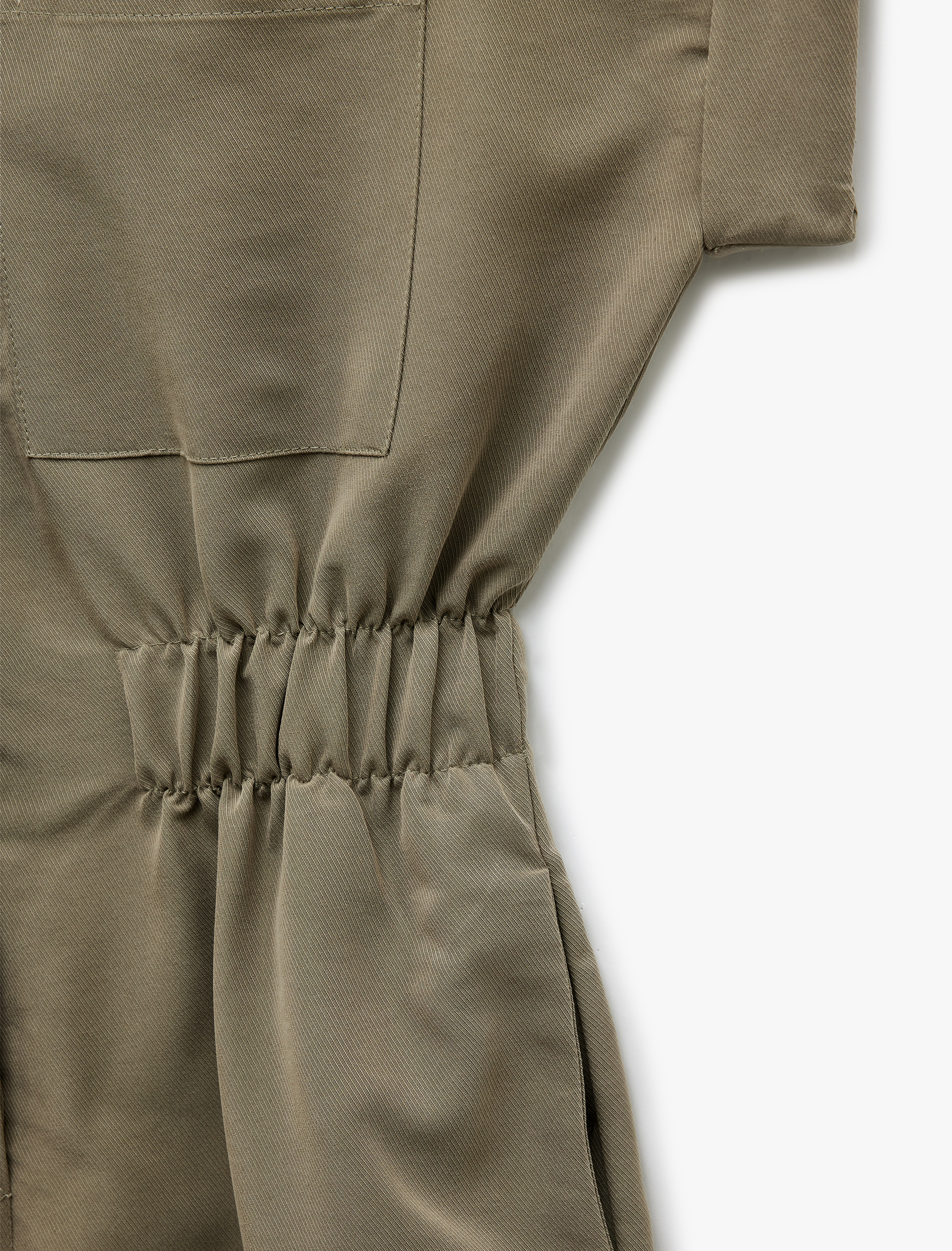   Cupro Modal Kumaş Cep Detaylı Beli Lastikli Kısa Kollu Gömlek Yaka Şort Tulum