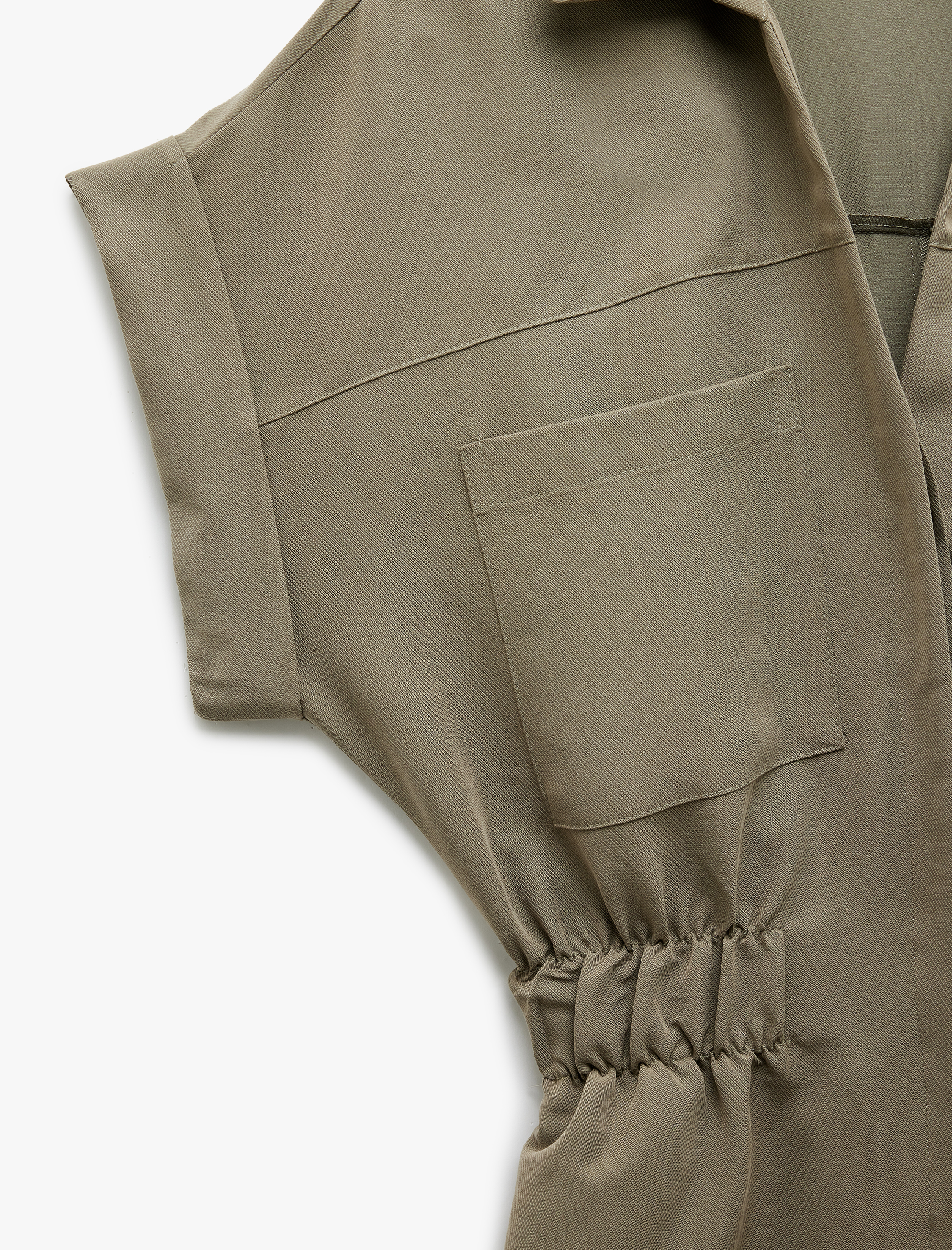   Cupro Modal Kumaş Cep Detaylı Beli Lastikli Kısa Kollu Gömlek Yaka Şort Tulum