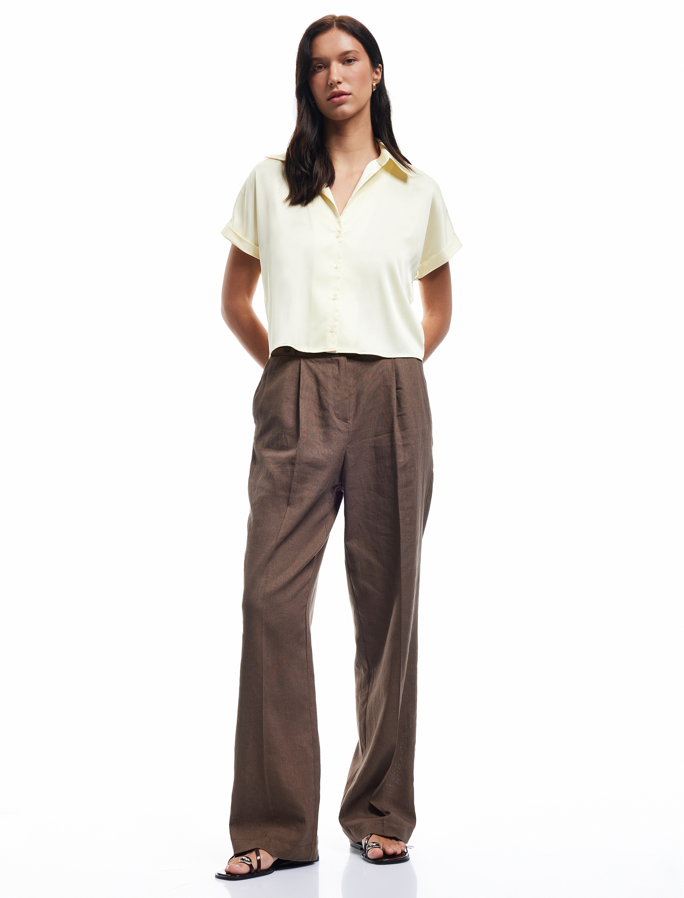   Bol Kalıp Kısa Kollu Klasik Yaka Saten Gömlek