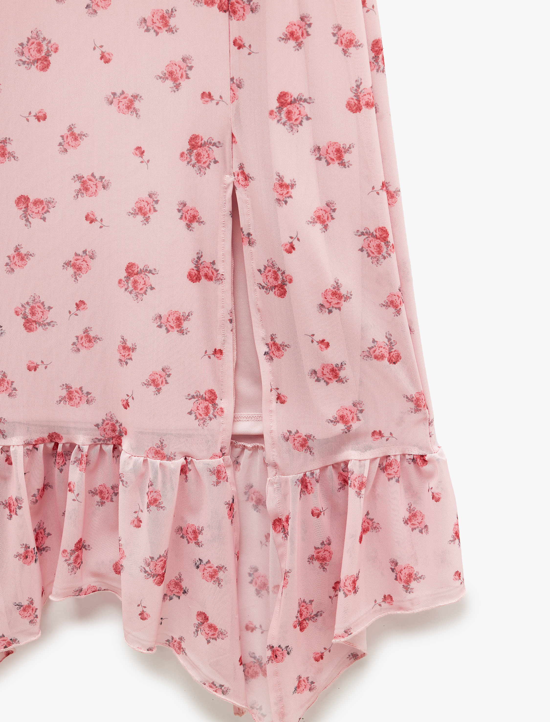   U Yaka Asimetrik Kısa Balon Kollu Çiçekli Tül Uzun Elbise