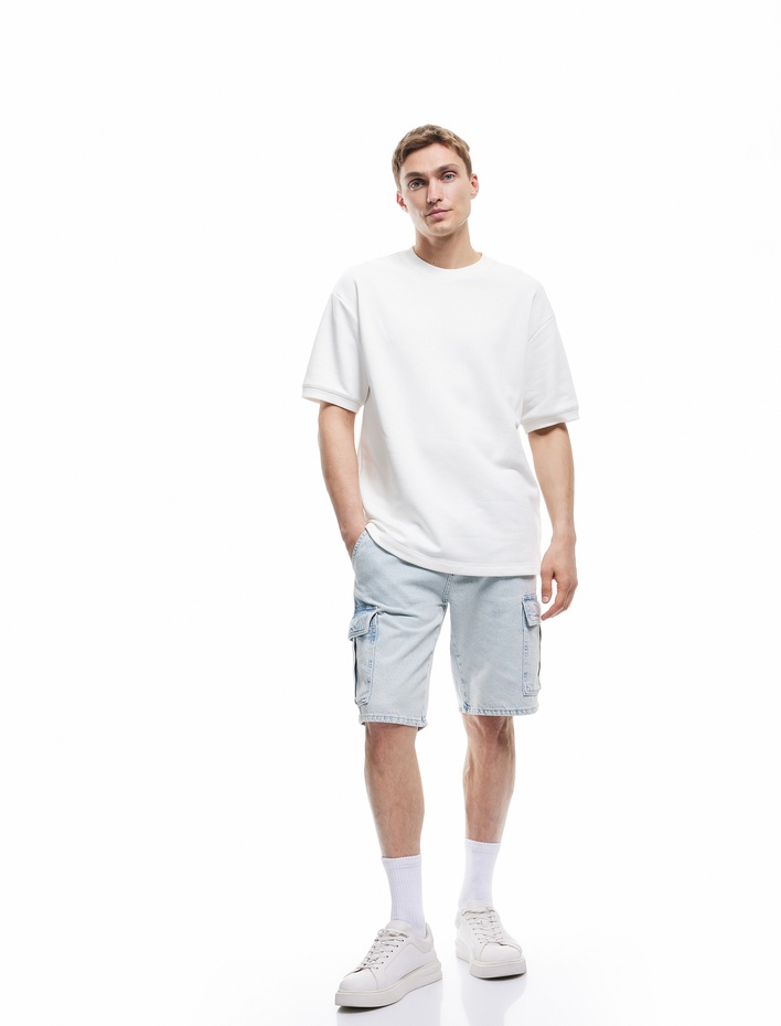  Oversize Pamuklu Cep Detaylı Bermuda Kargo Jean Şort