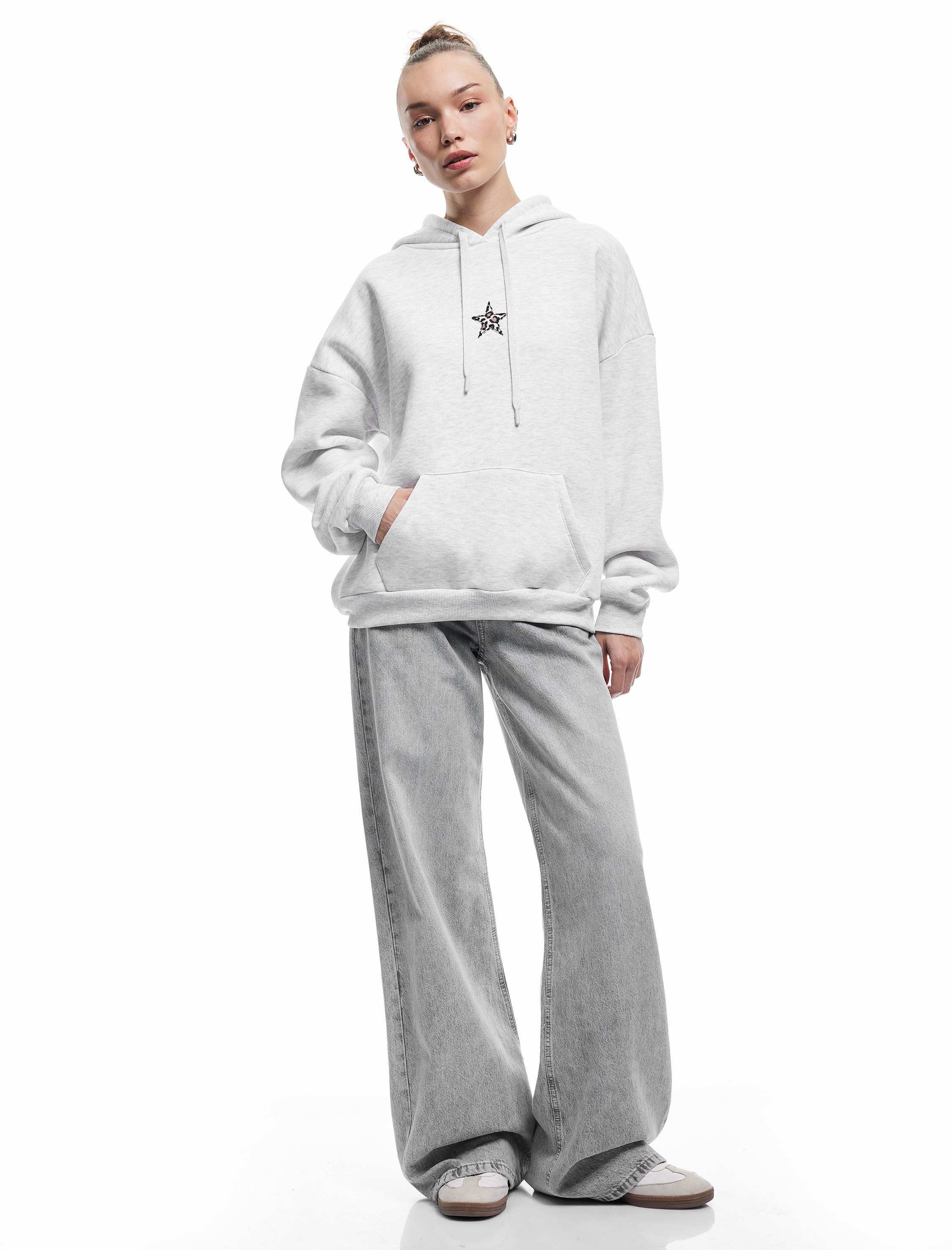   Şardonlu Cep Detaylı Kapüşonlu Leopar Detaylı Arkası Baskılı Oversize Sweatshirt