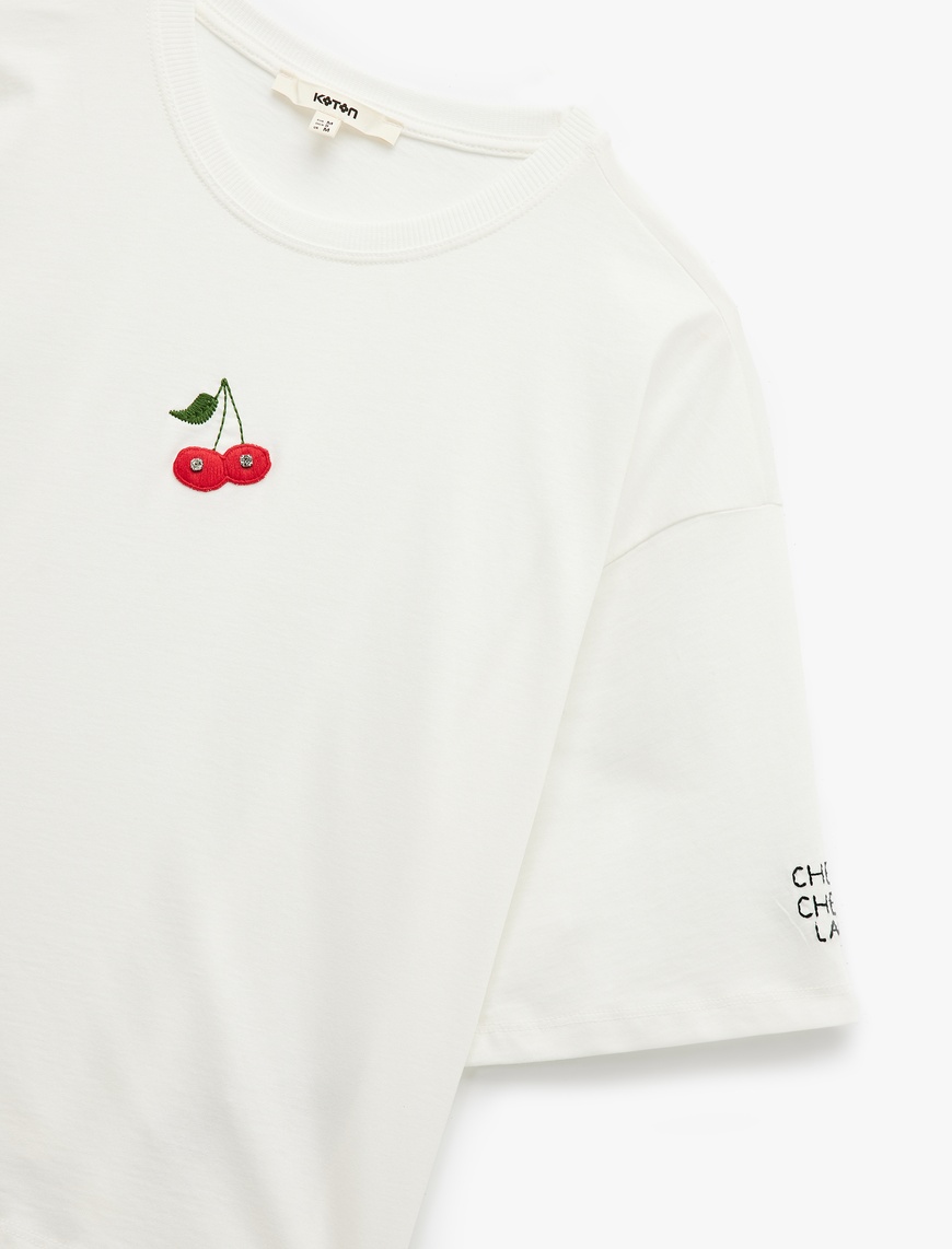   Kısa Kollu Bisiklet Yaka Pamuklu İşlemeli Crop Tişört