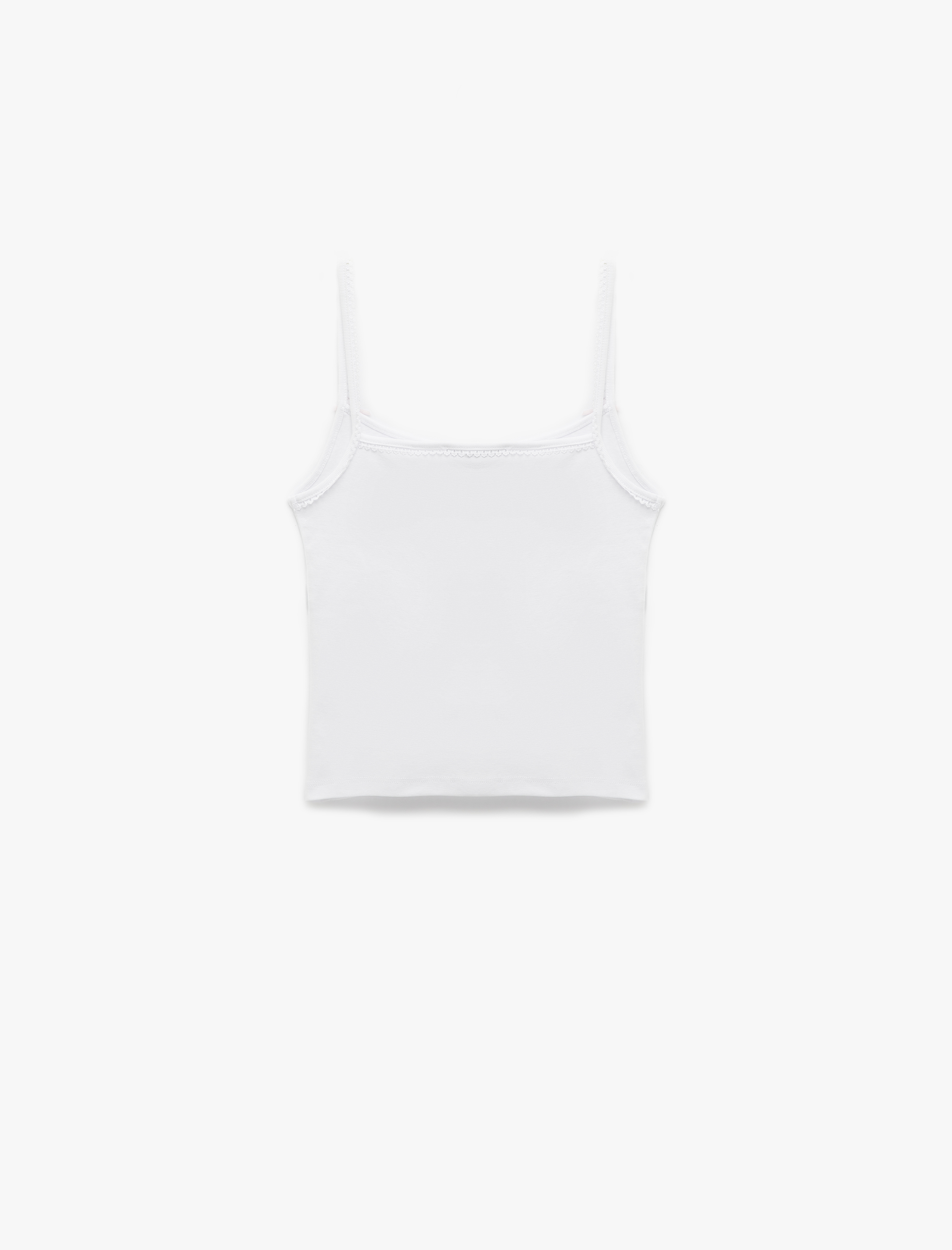   Koton X Sibil Çetinkaya - Baskılı Dar Kesim Fiyonklu Dantel Detaylı Askılı Bluz