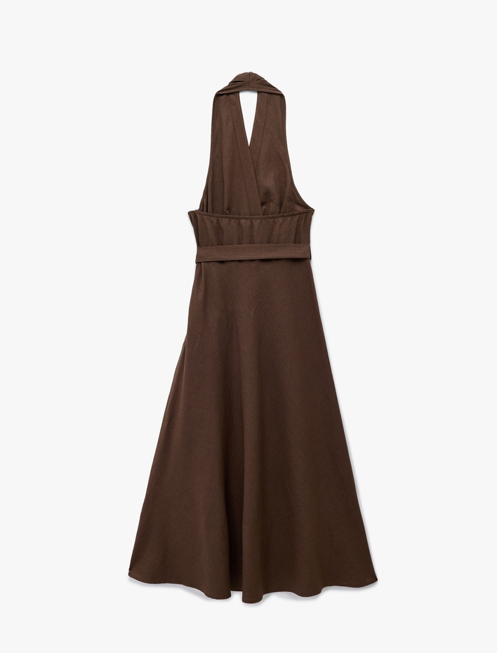  Sırt Dekolteli Kemerli Kolsuz Midi Boy Halter Yaka Kruvaze Keten Elbise