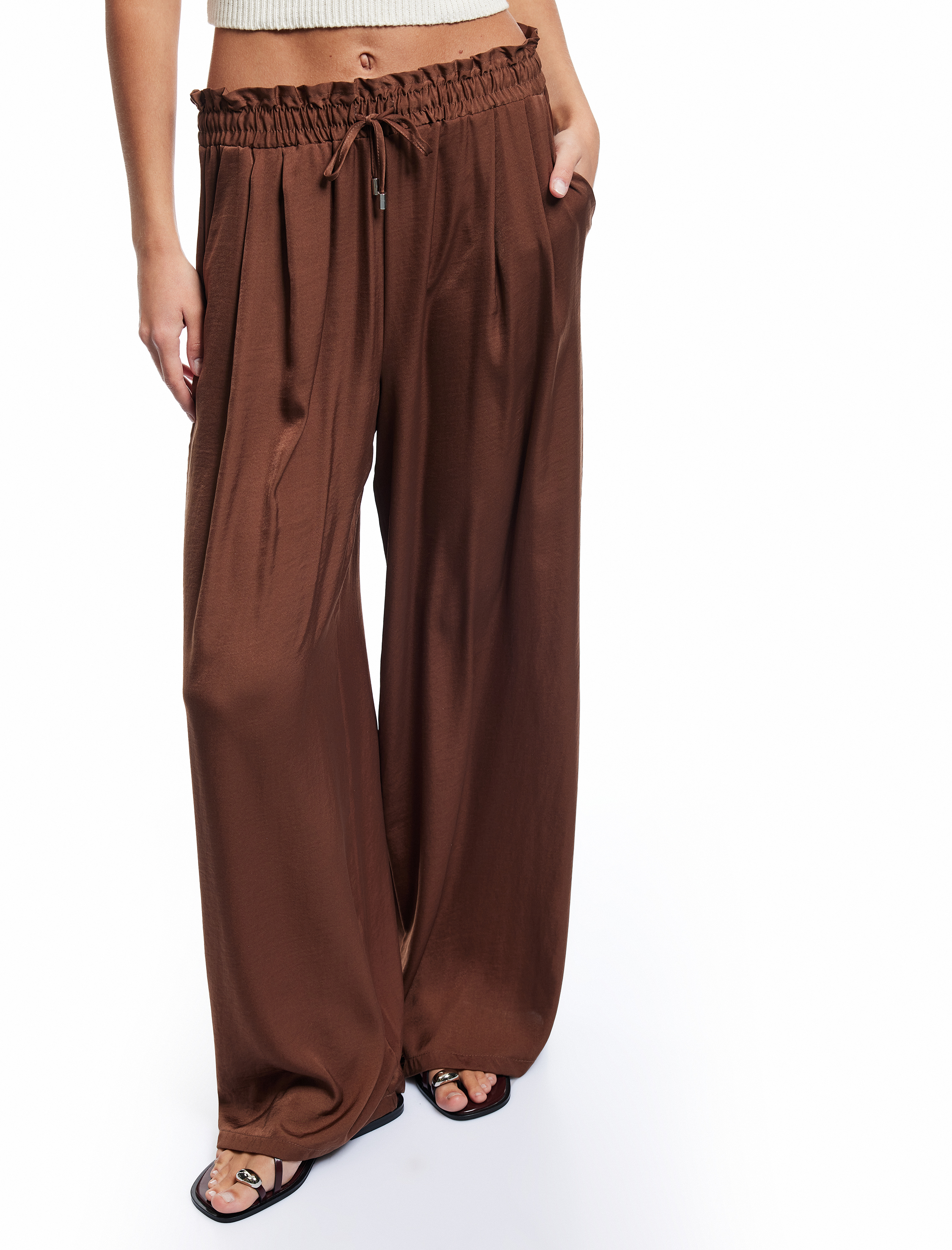   Aerobin Kumaş Beli Bağcıklı Cepli Geniş Paça Palazzo Saten Pantolon