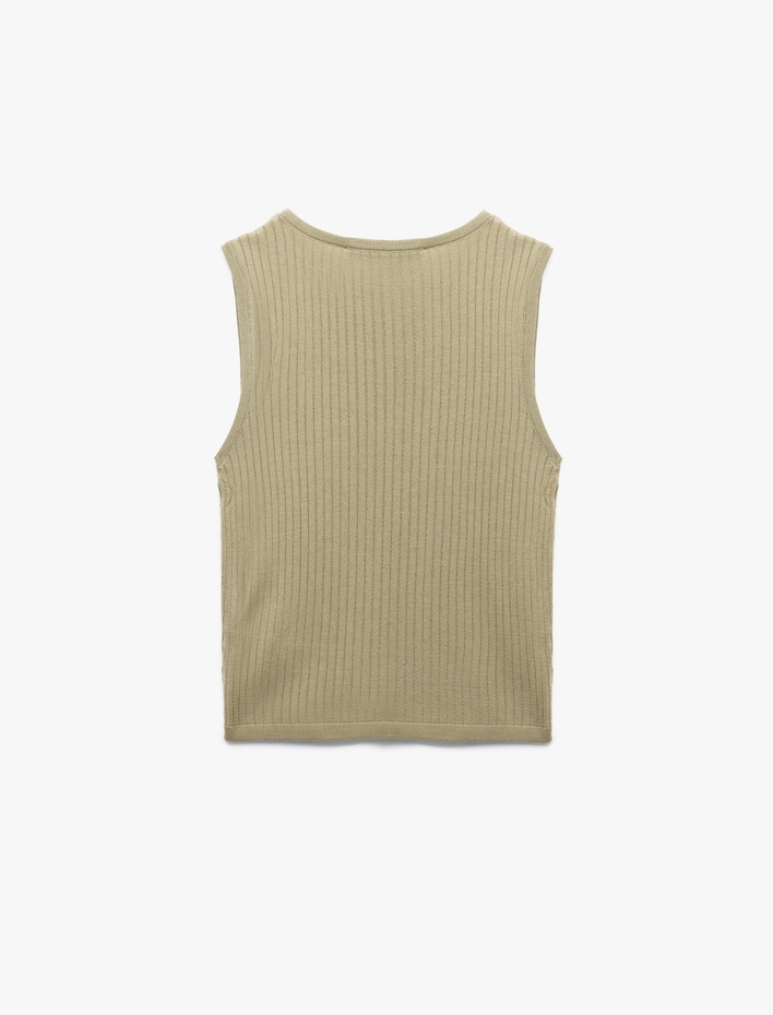  Koton X Sima Tarkan - Pul Payet İşlemeli Bisiklet Yaka Kolsuz Triko Atlet