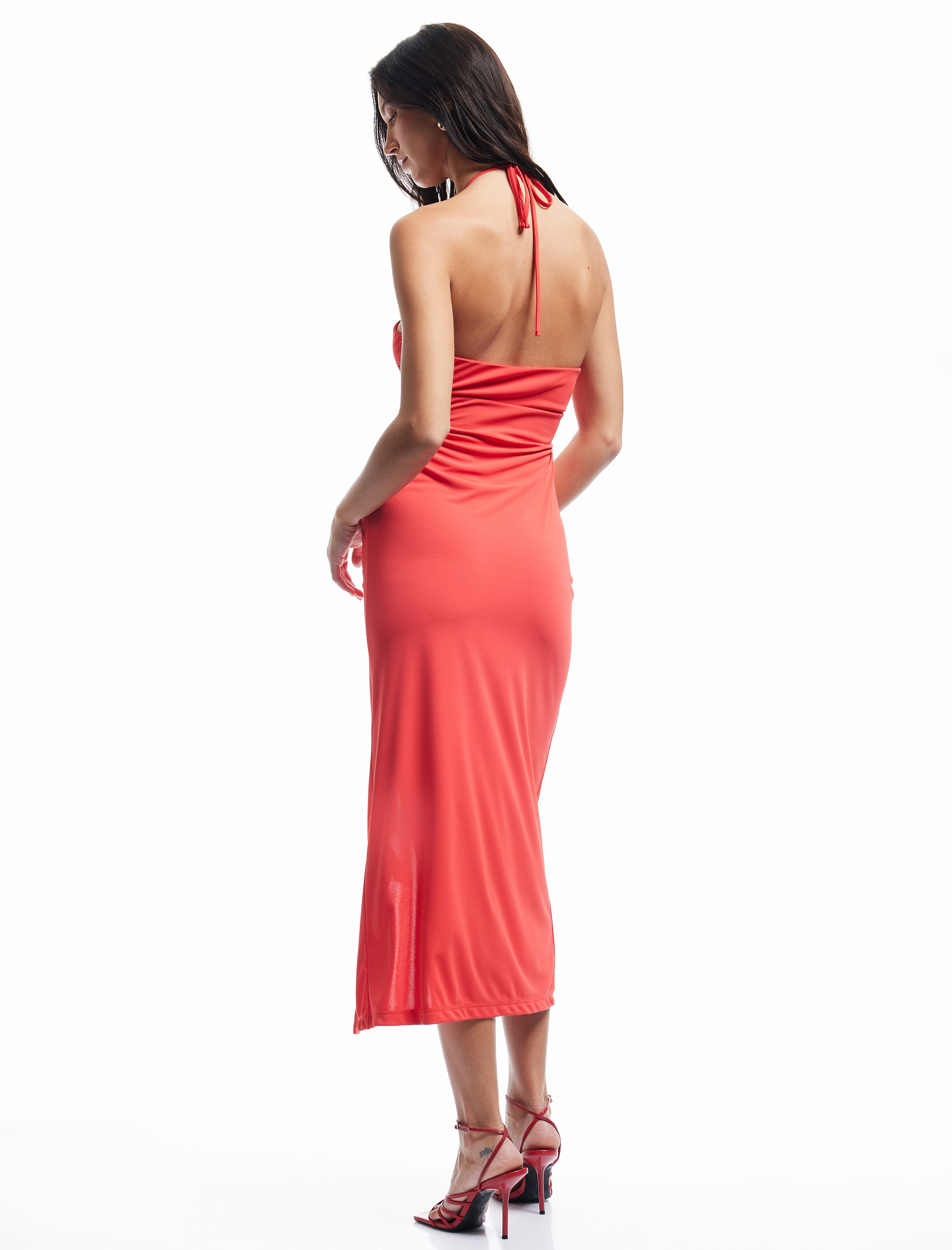   Koton X Sibil Çetinkaya - Boyundan Bağlama Detaylı Drapeli Yırtmaçlı Straplez Midi Elbise