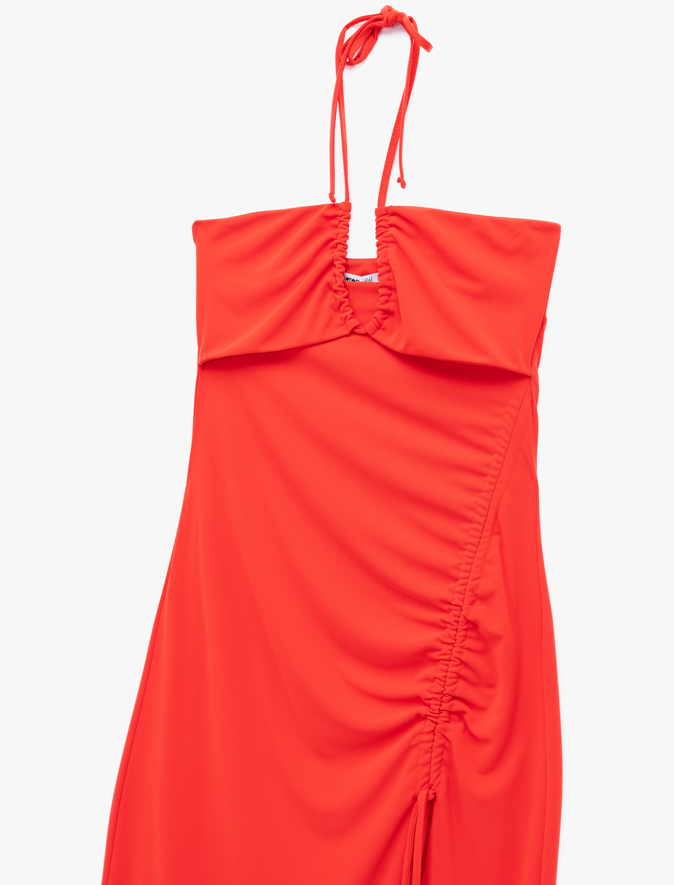   Koton X Sibil Çetinkaya - Boyundan Bağlama Detaylı Drapeli Yırtmaçlı Straplez Midi Elbise