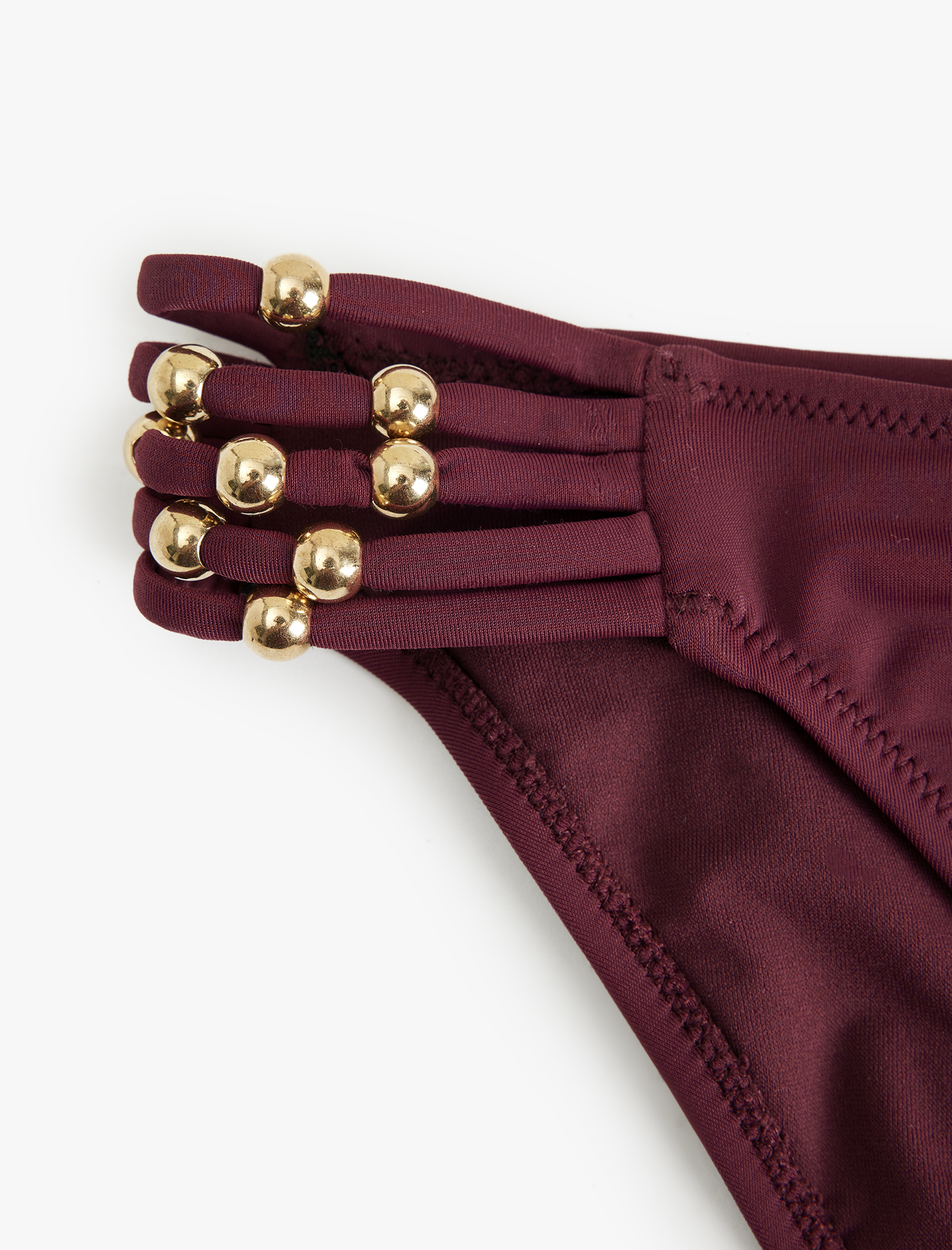   İpli Boncuklu Bikini Altı