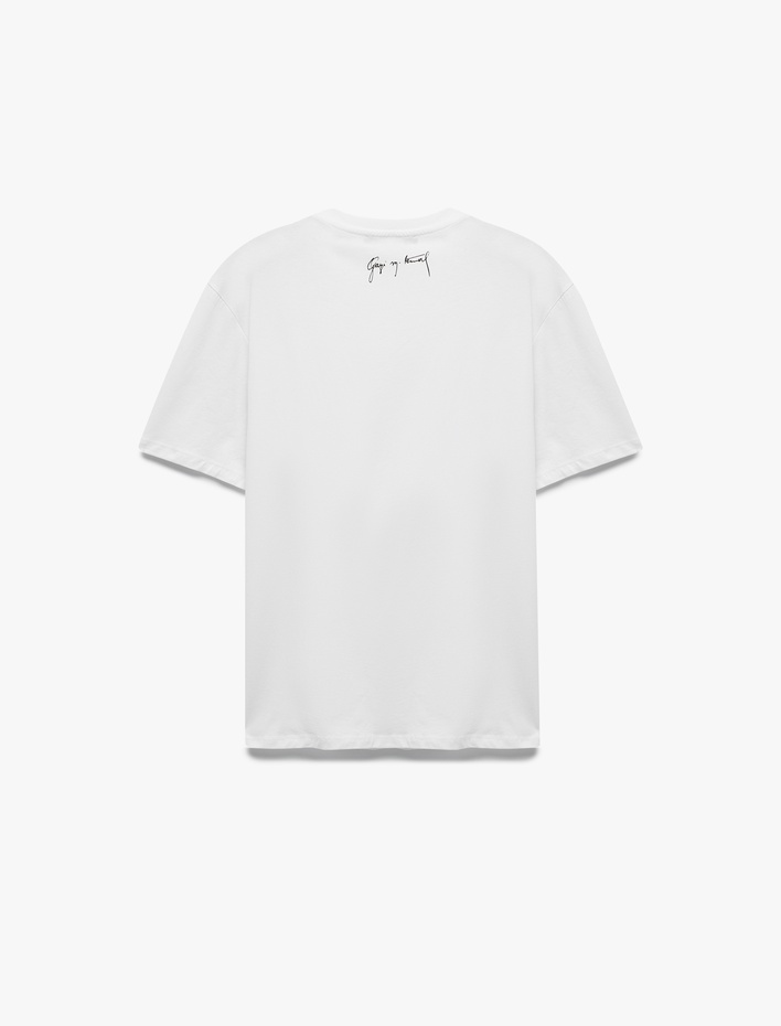  Pamuklu Kısa Kollu Regular Fit Bisiklet Yaka Atatürk Baskılı Tişört