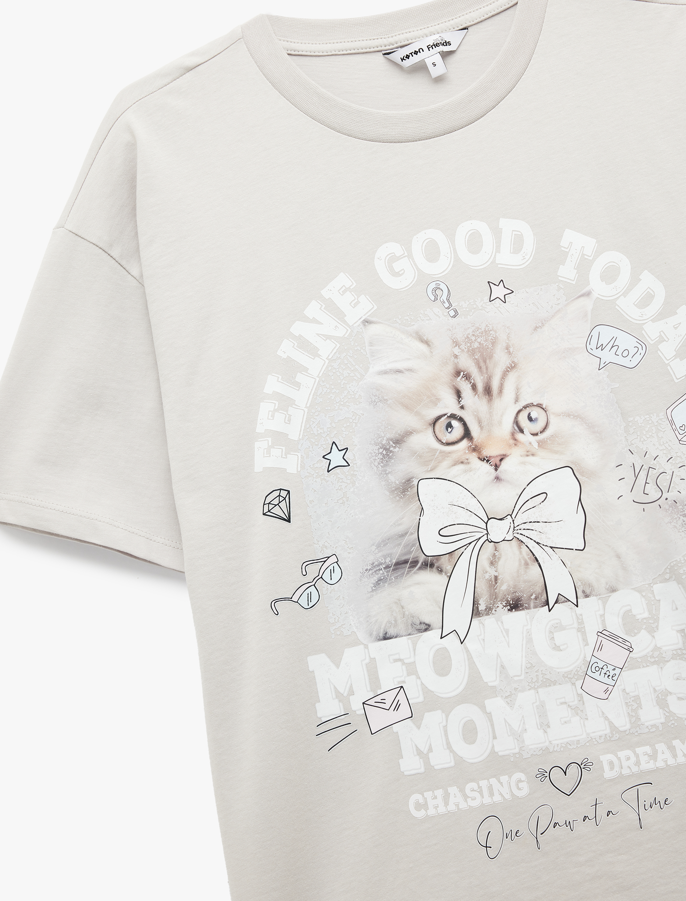 Kısa Kollu Bisiklet Yaka Baskılı Pamuklu Tişört