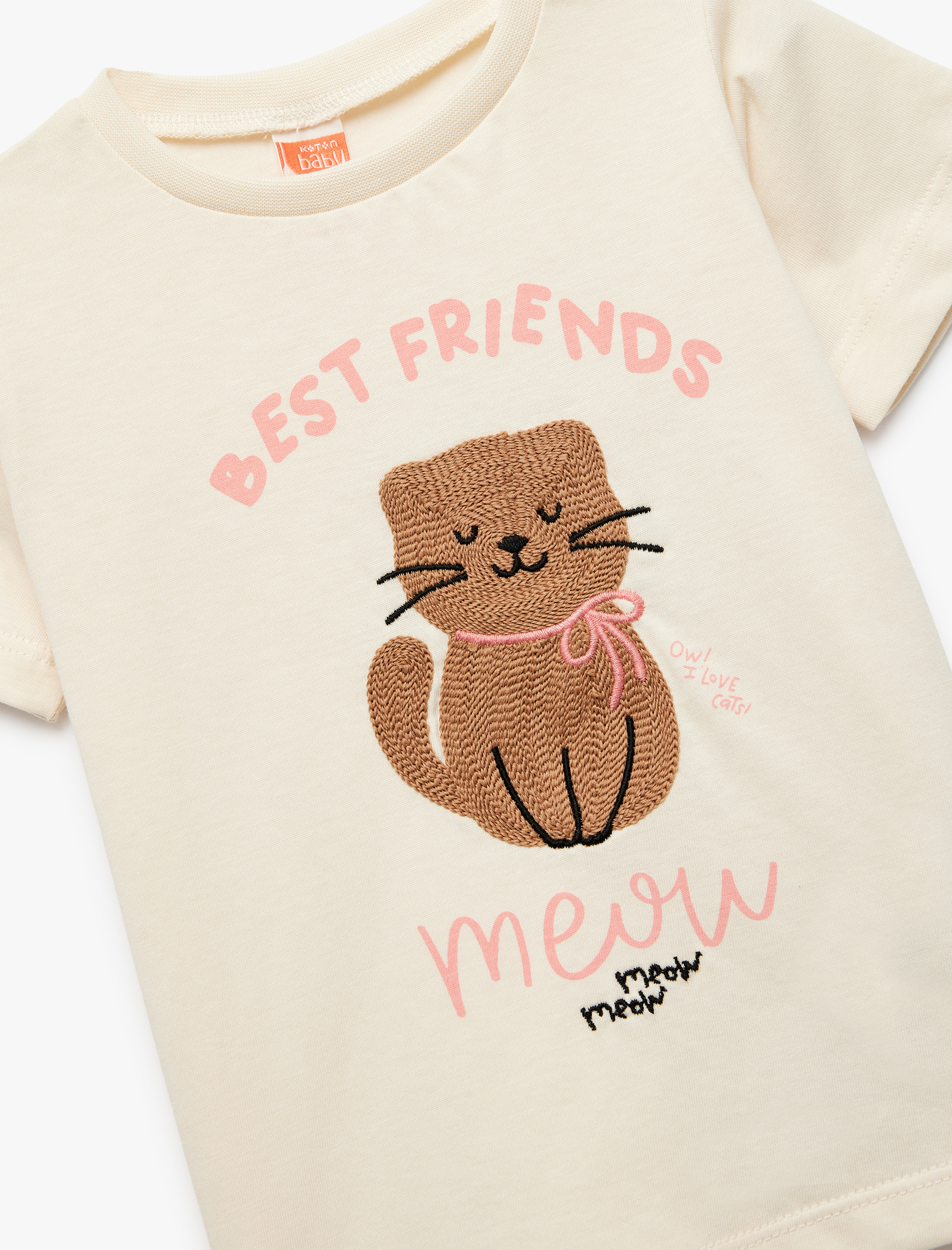  Kız Bebek Pamuklu Kısa Kollu Bisiklet Yaka Kedi İşlemeli Tişört