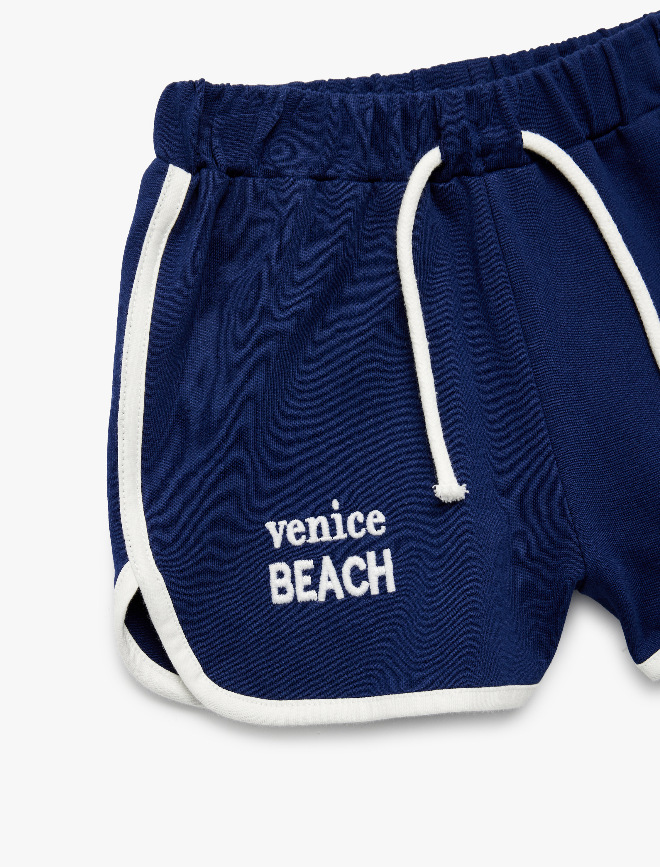  Kız Çocuk Pamuklu Beli Bağlamalı Baskılı Şort