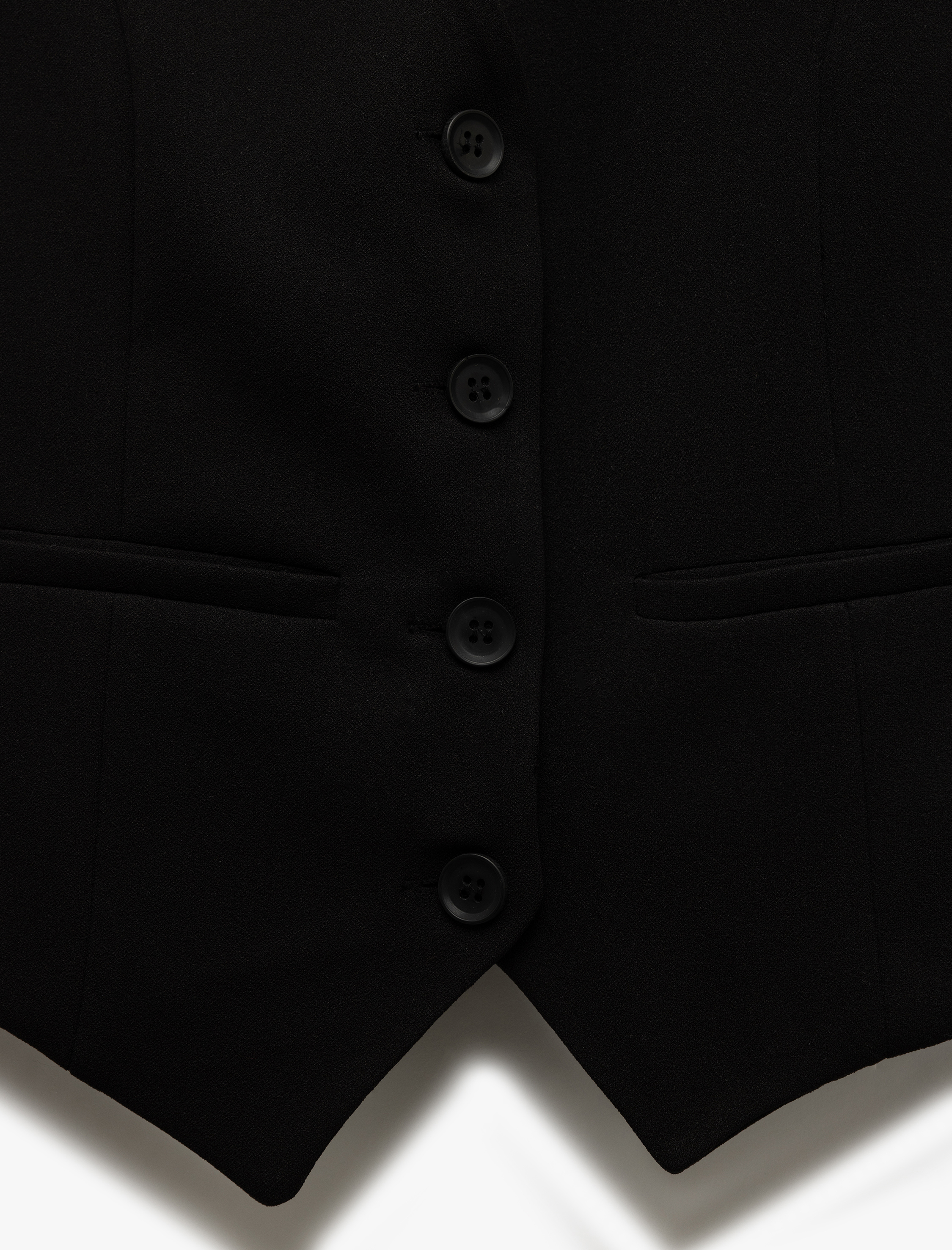   Krep Scuba Kumaş Astarlı Slim Fit V Yaka Kolsuz Düğmeli Yelek