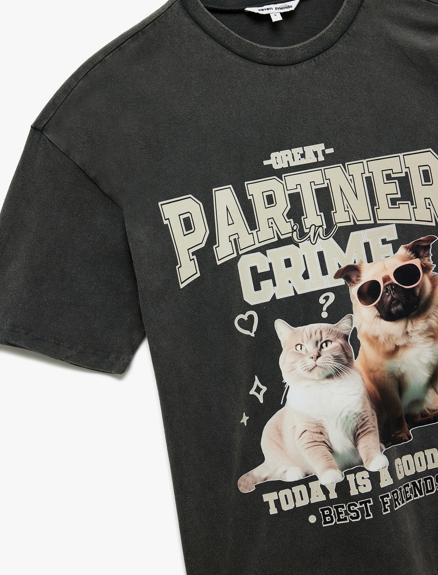  Bisiklet Yaka Kısa Kollu Pamuklu Kedi ve Köpek Baskılı Oversize Tişört