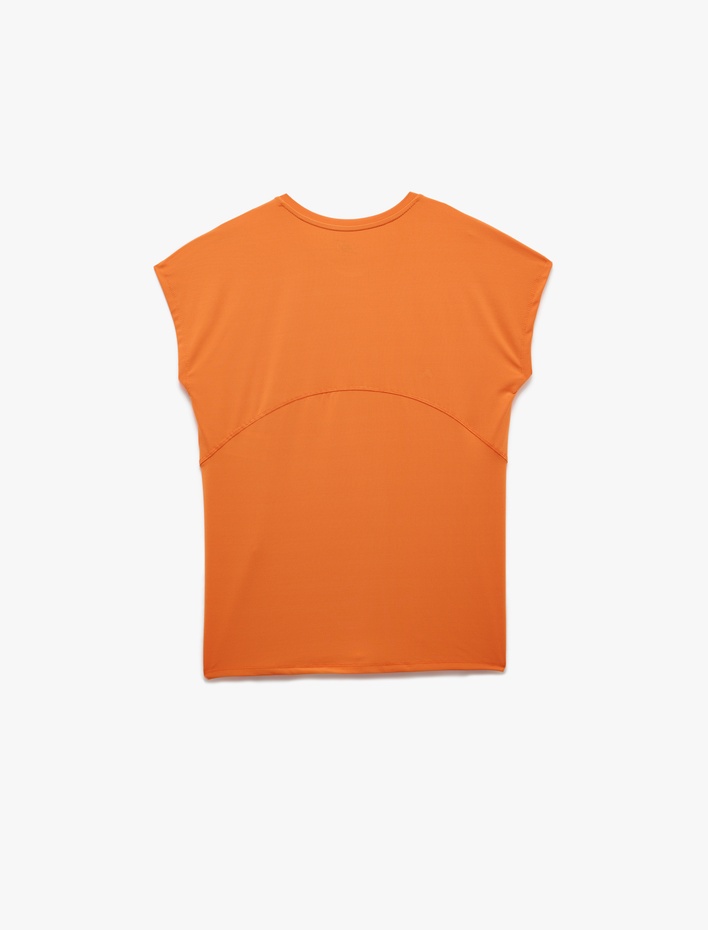  Kısa Kollu Bisiklet Yaka Dikiş Detaylı Spor Tişört