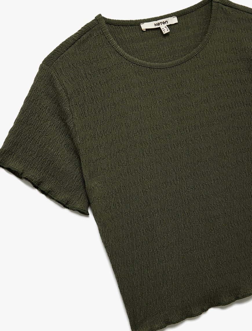   Bisiklet Yaka Kısa Kollu Slim Fit Dokulu Crop Tişört