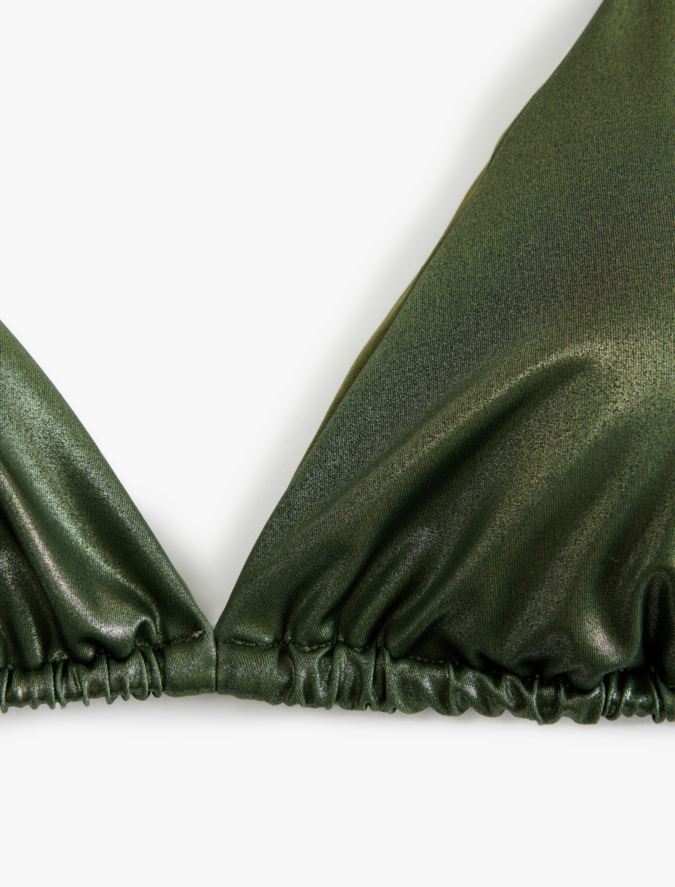   İnce Askılı Parlak Üçgen Bikini Üstü