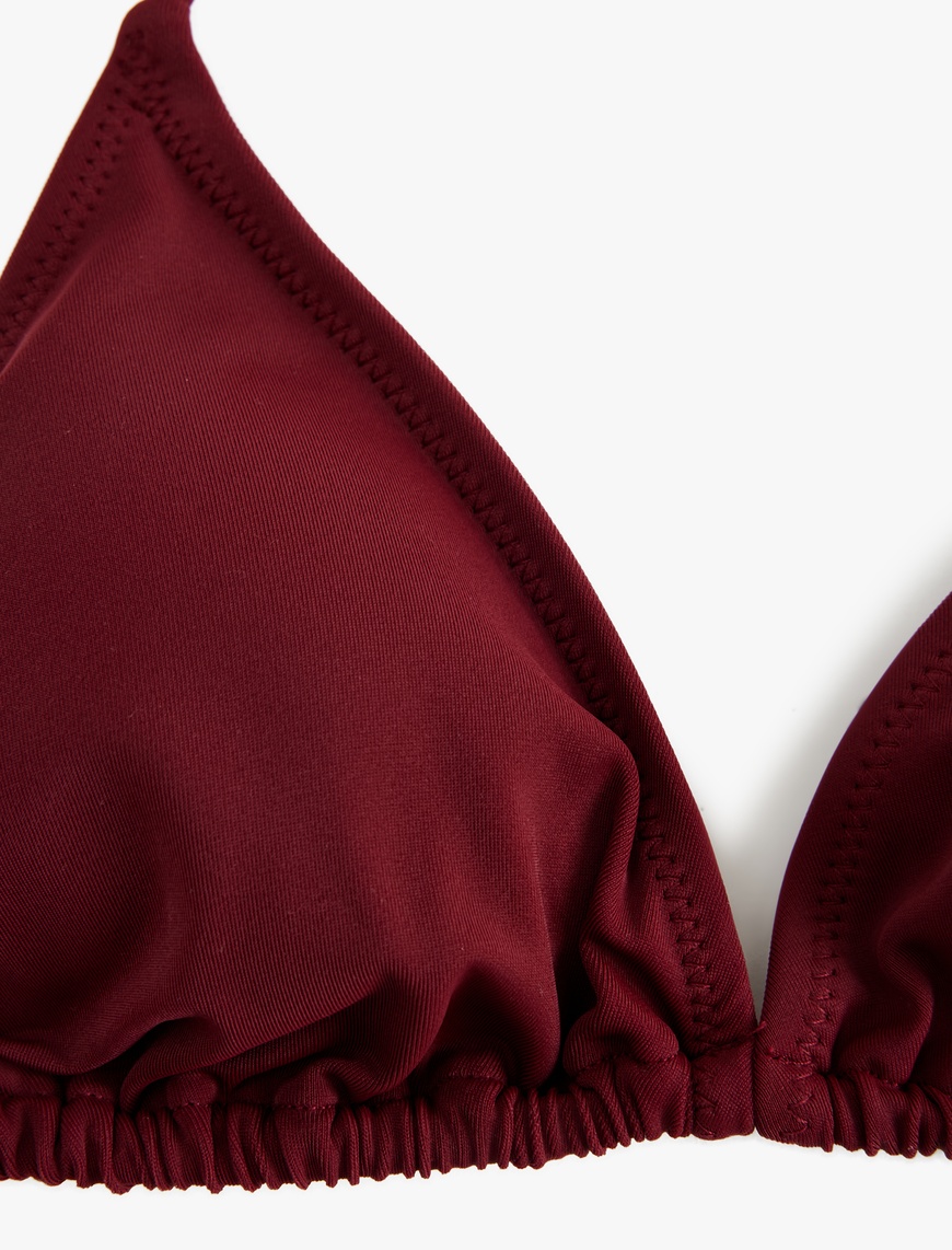   Boyundan Bağlamalı Üçgen Bikini Üstü