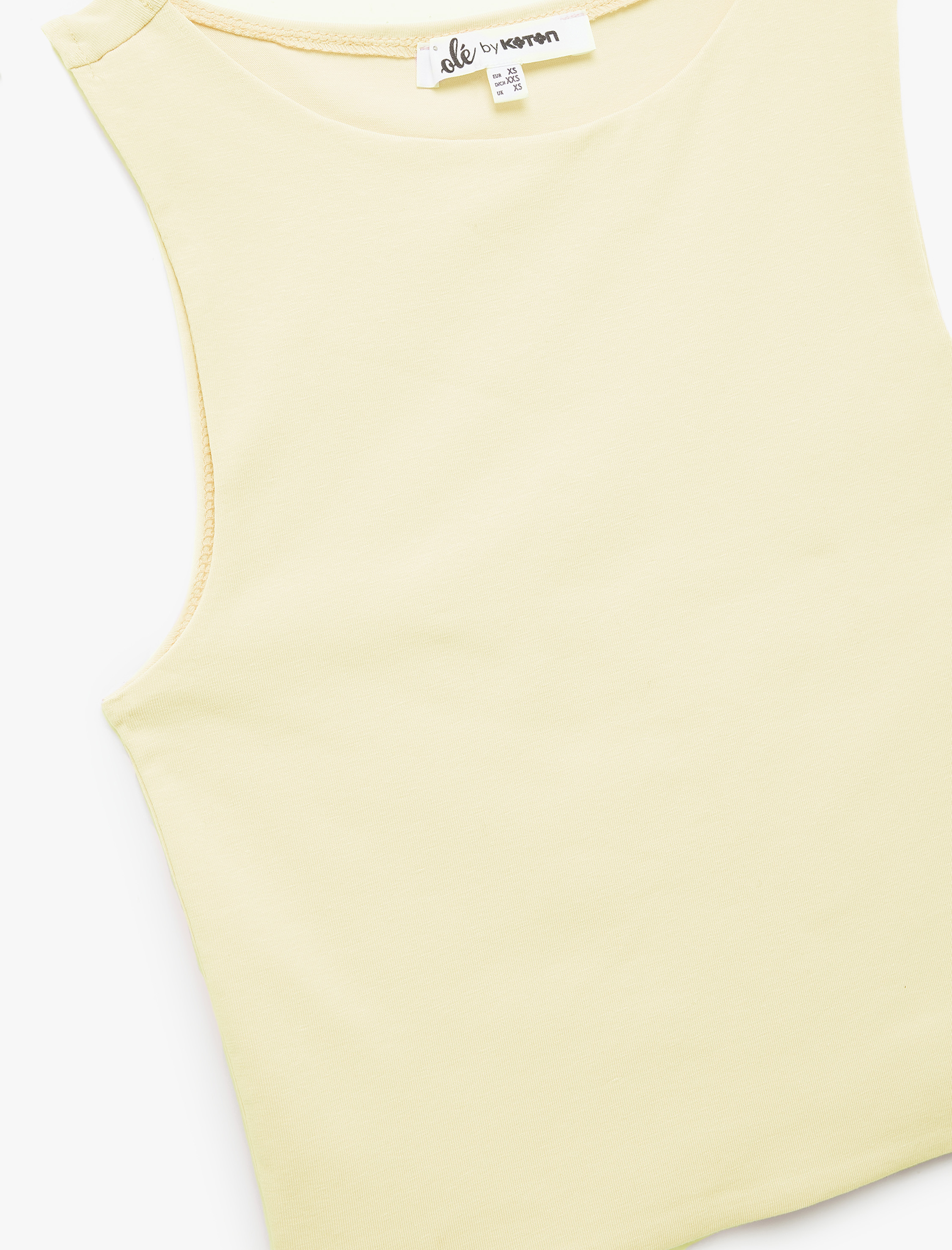   Bisiklet Yaka Kolsuz Dar Kesim Pamuklu Basic Crop Atlet