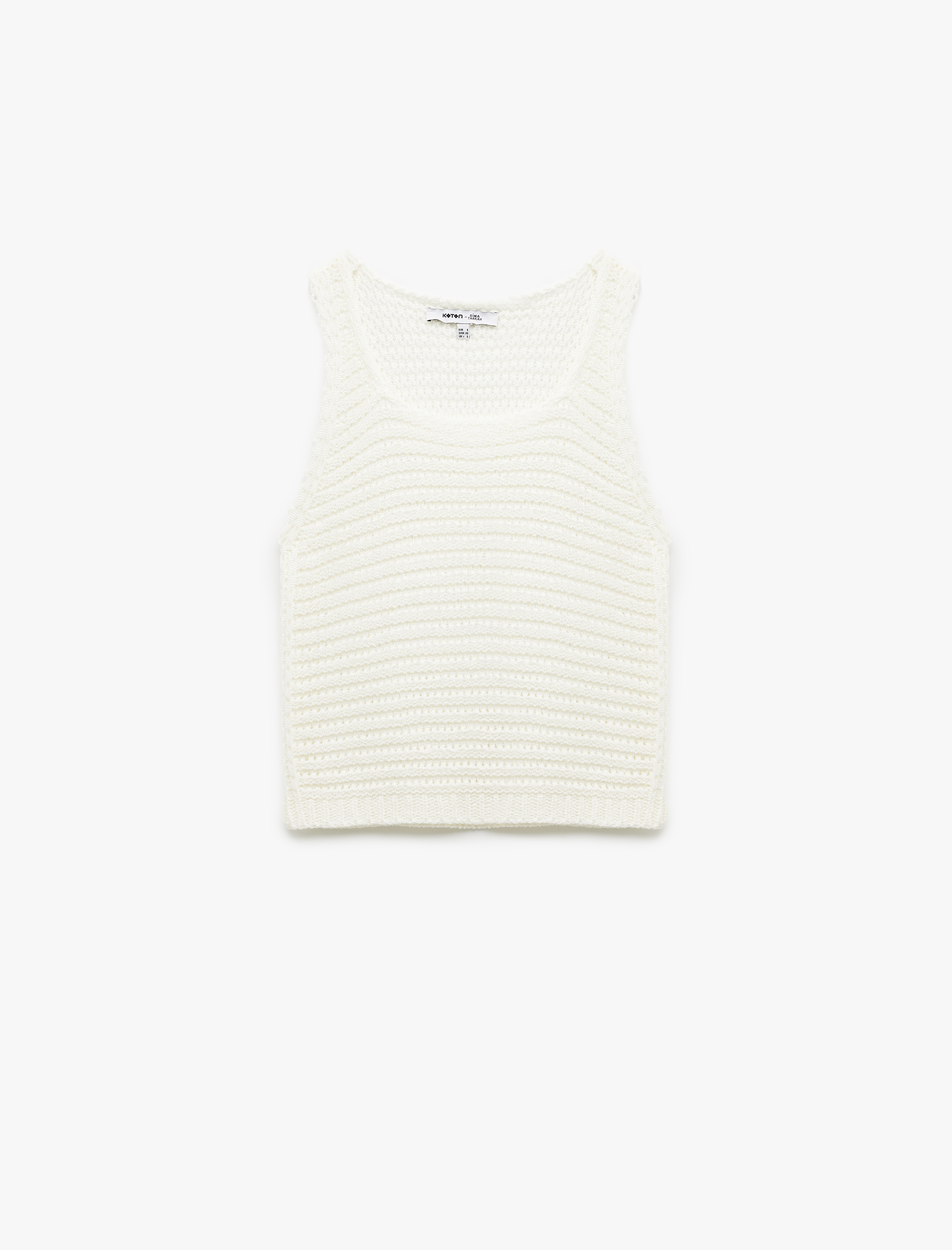   Koton X Sima Tarkan - Kolsuz Bisiklet Yaka Ajurlu Kroşe Atlet