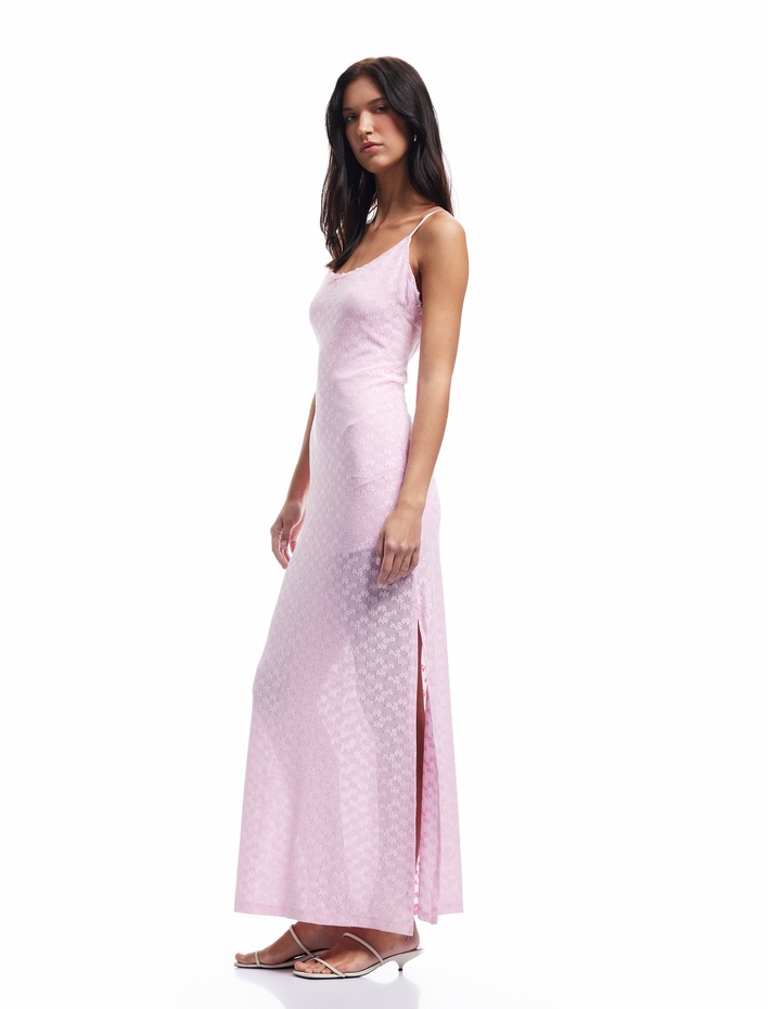  Koton X Sibil Çetinkaya - Slim Fit Astarlı Yırtmaç Detaylı İnce Askılı Dantel Elbise