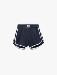 Beli Lastikli Etiket Baskılı Çizgili Mini Spor Şort