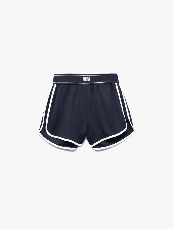  Beli Lastikli Etiket Baskılı Çizgili Mini Spor Şort