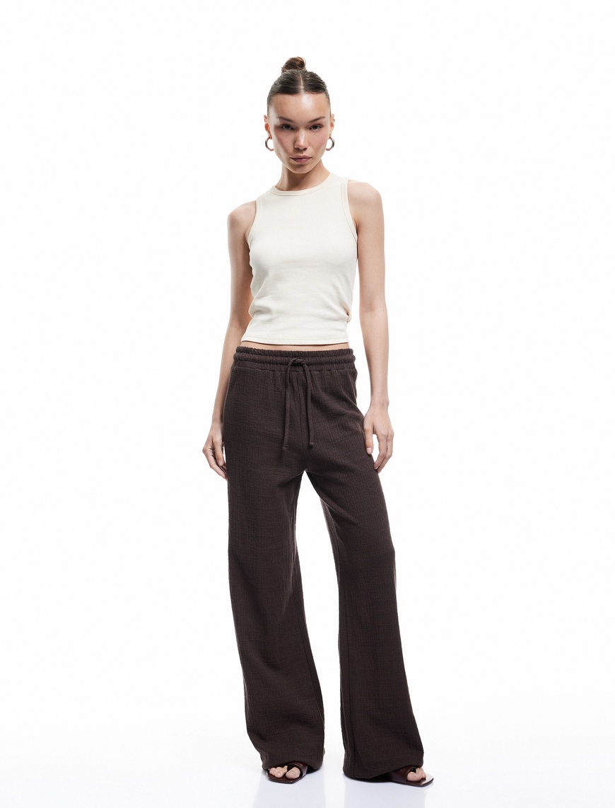   Bisiklet Yaka Kolsuz Slim Fit Basic Kadın Atlet